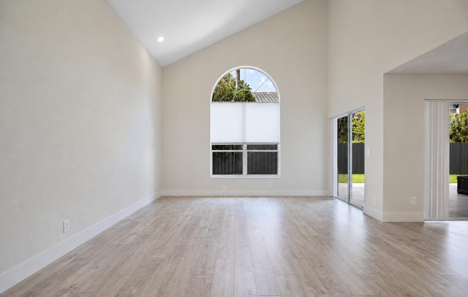 7701 NW 61st, Parkland FL 33067