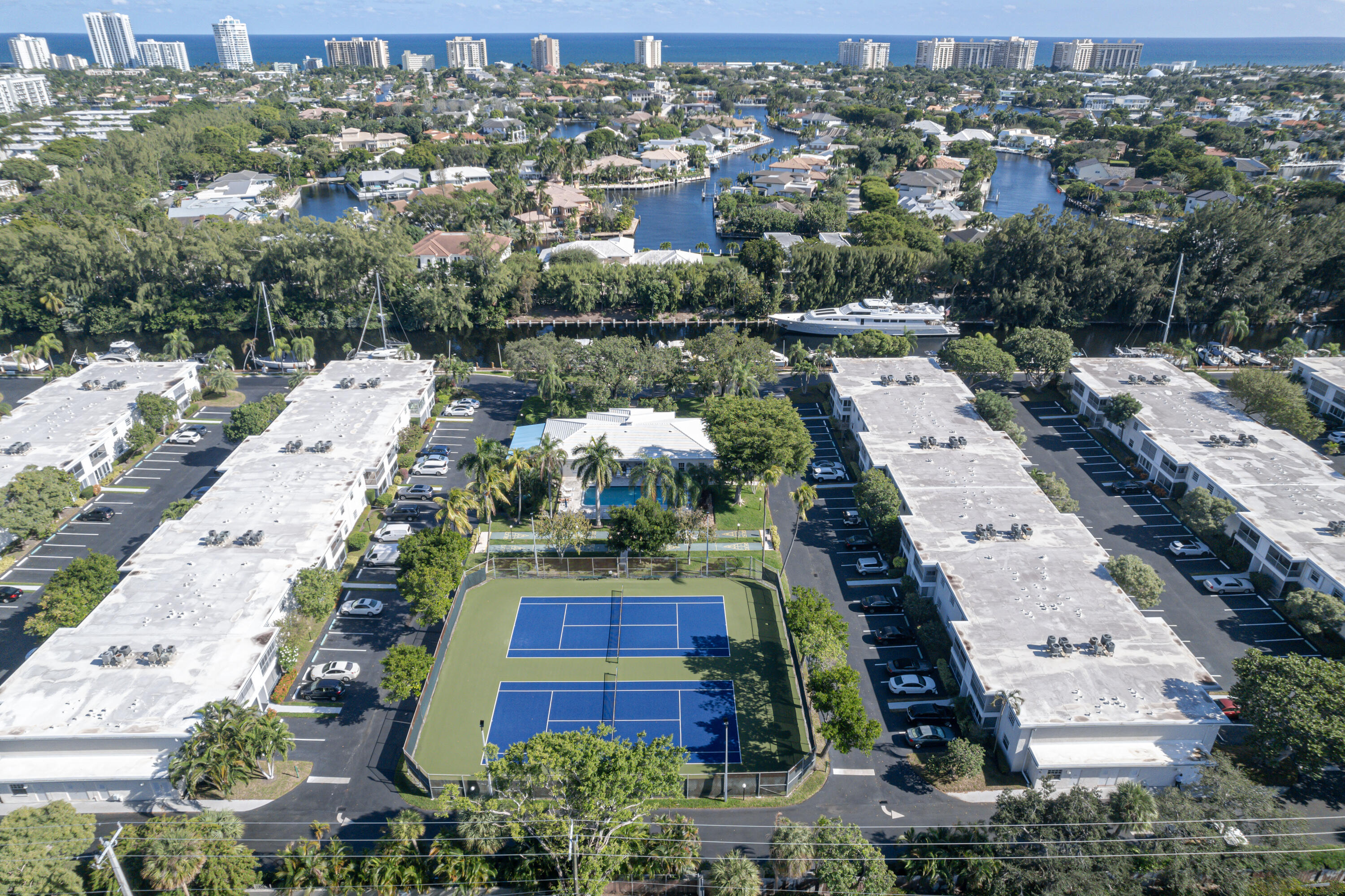 6429 Bay Club #3, Fort Lauderdale FL 33308