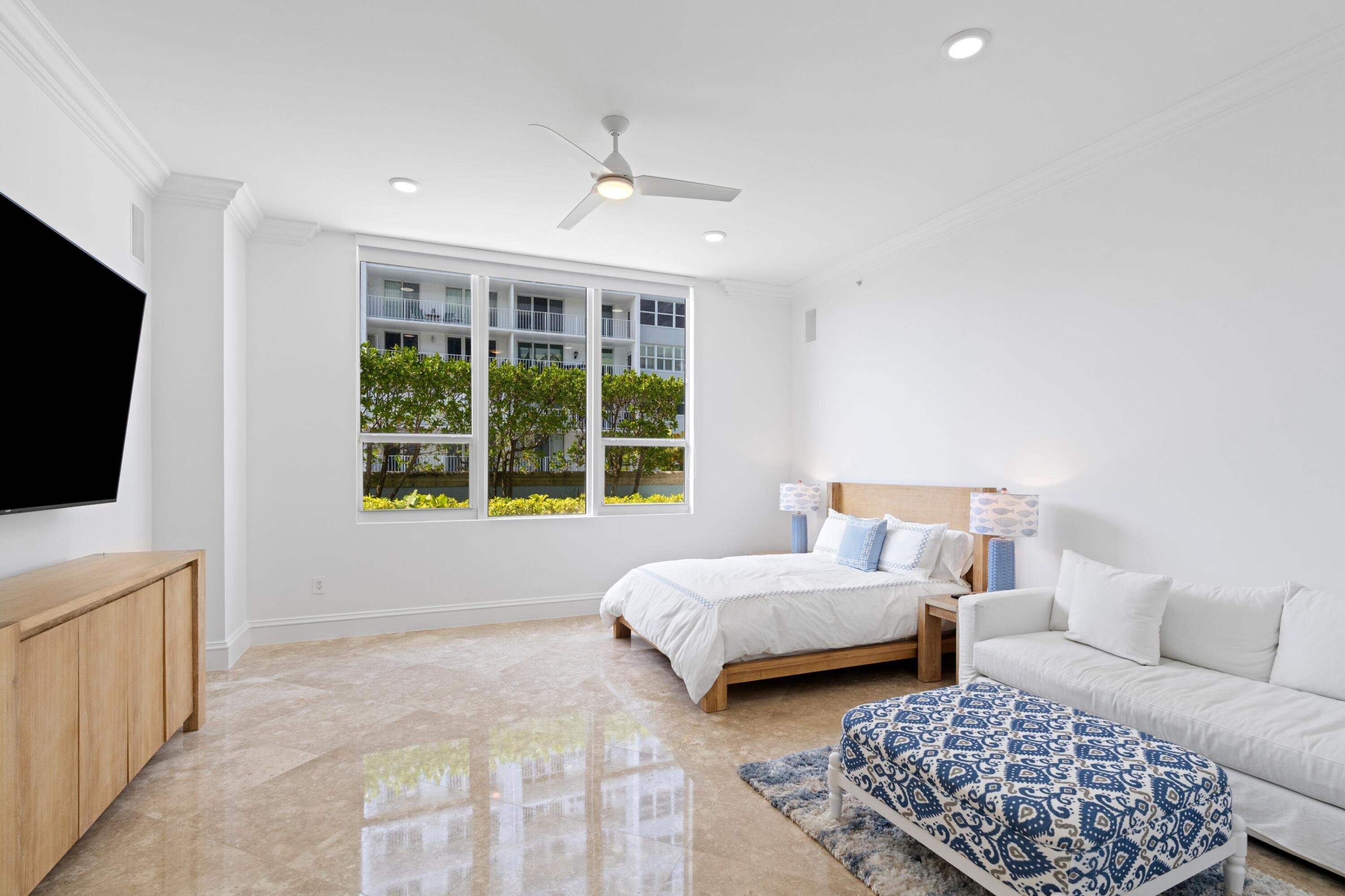 701 SE 21st #109, Deerfield Beach FL 33441