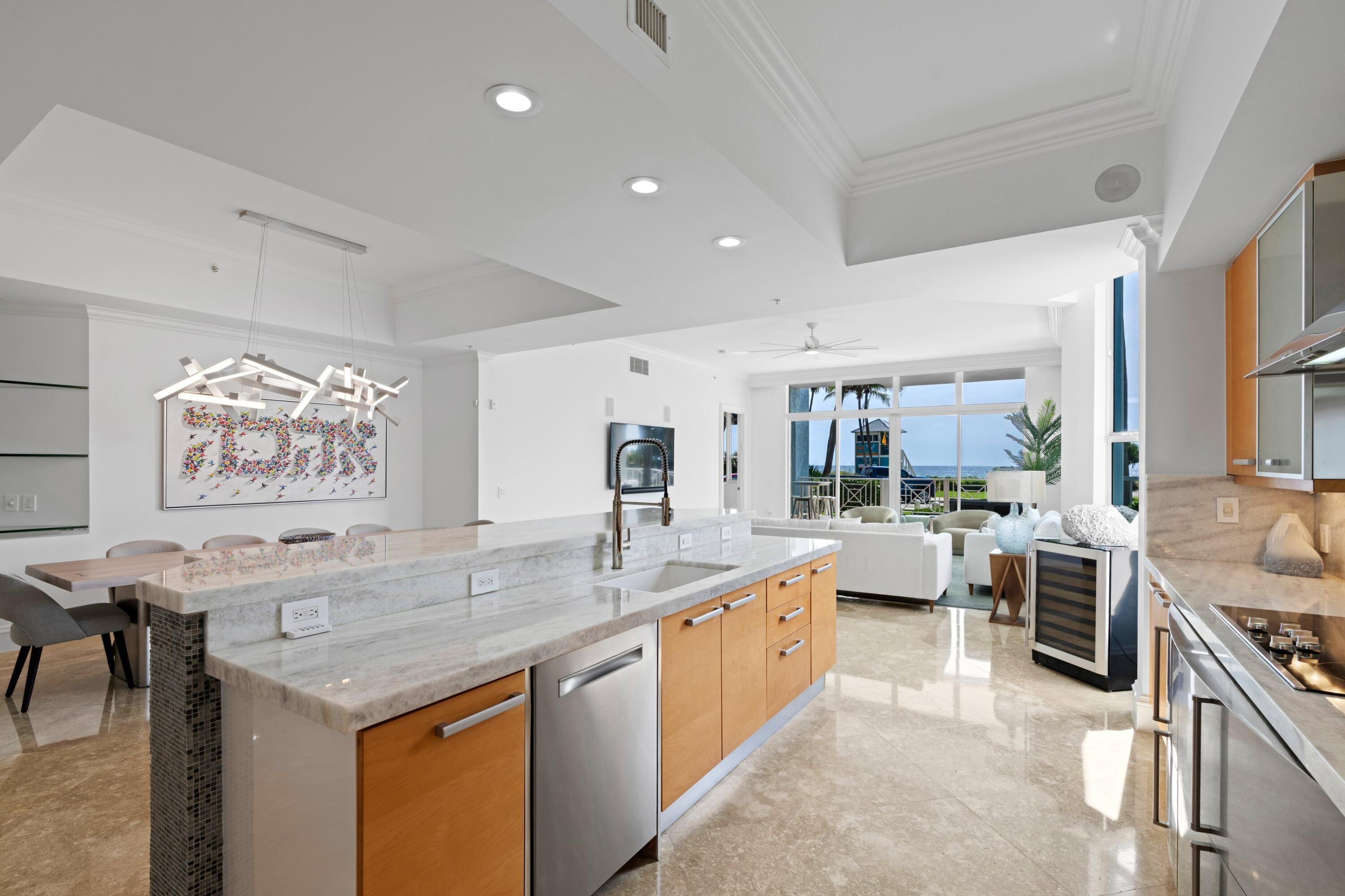 701 SE 21st #109, Deerfield Beach FL 33441