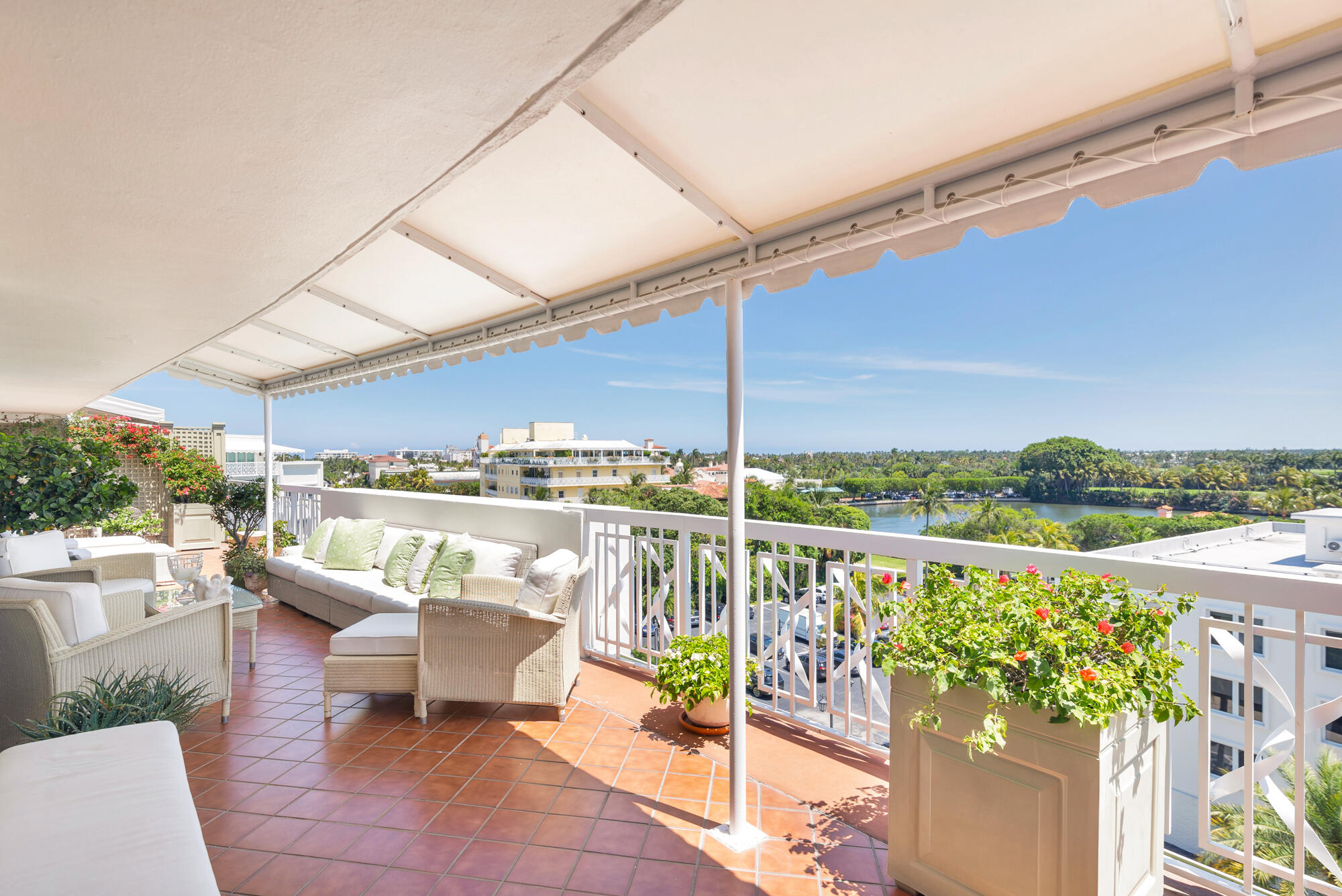 389 S Lake #Phb, Palm Beach FL 33480
