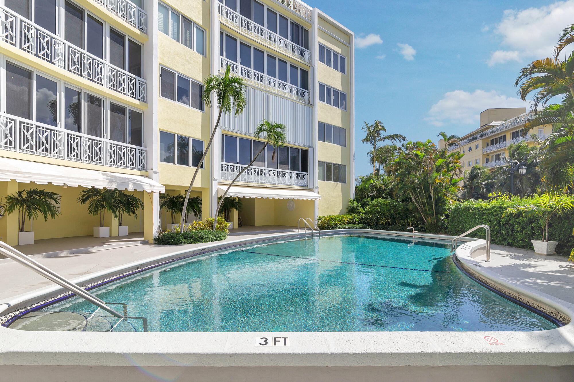 389 S Lake #Phb, Palm Beach FL 33480