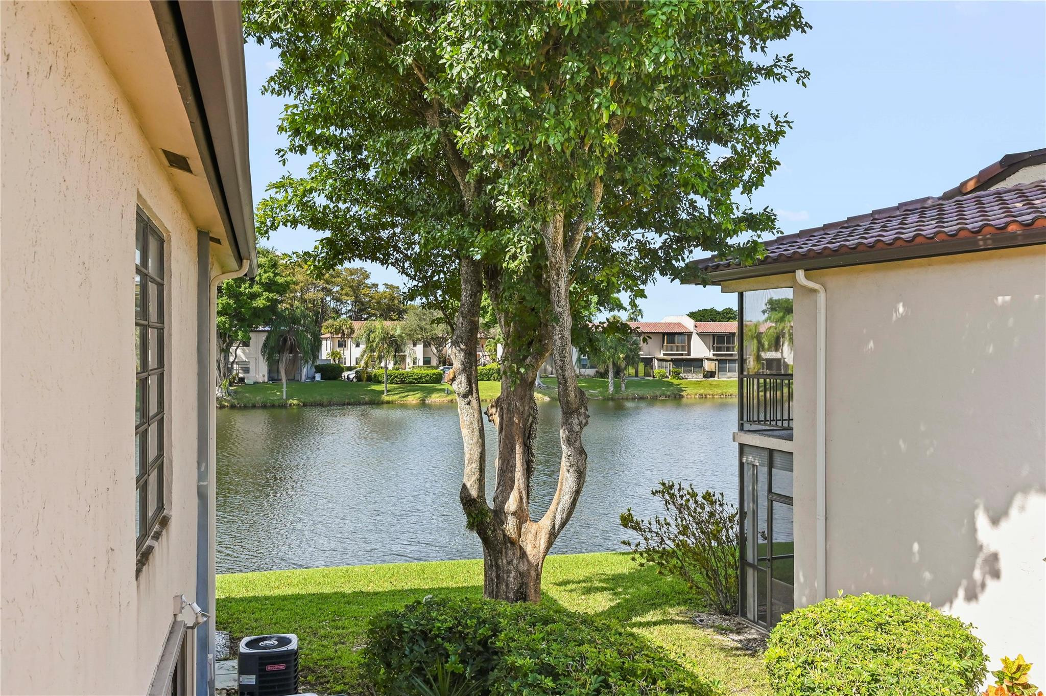 21649 Juego #4 E, Boca Raton FL 33433