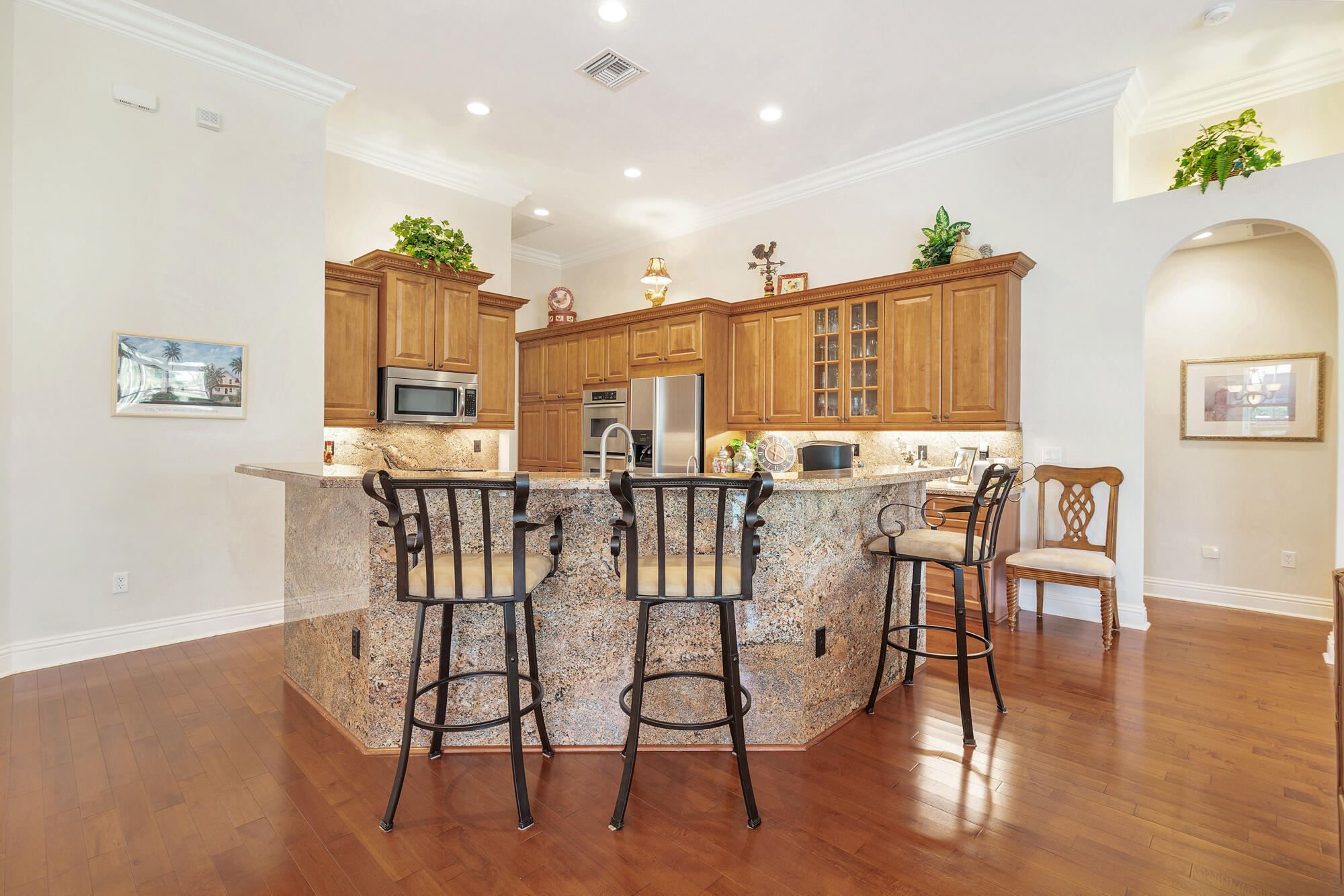 594 N Country Club, Atlantis FL 33462