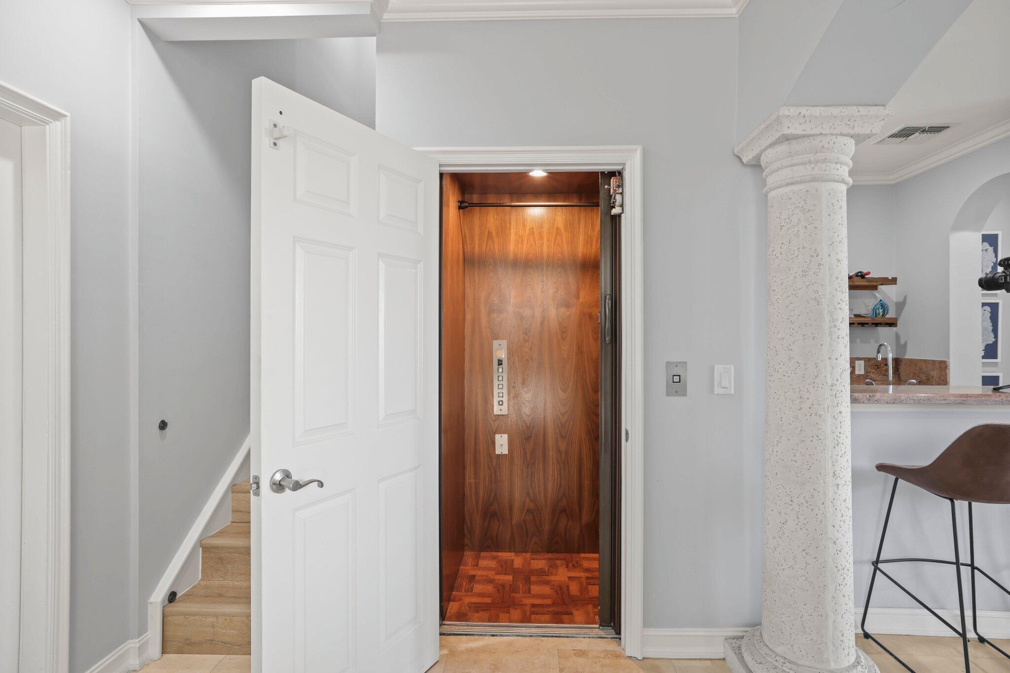 920 Via Villagio, Hypoluxo FL 33462