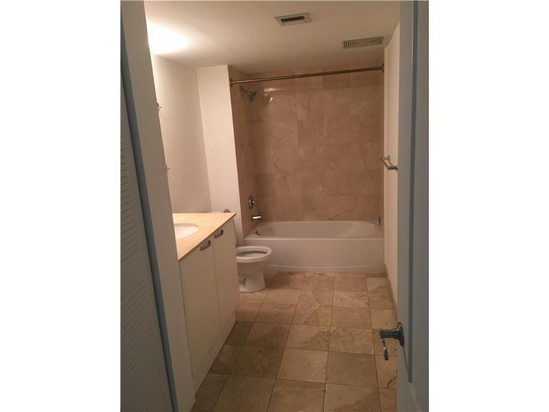 2101 Brickell #808, Miami FL 33129