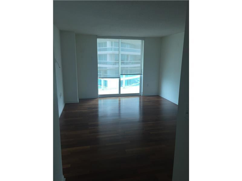 2101 Brickell #808, Miami FL 33129