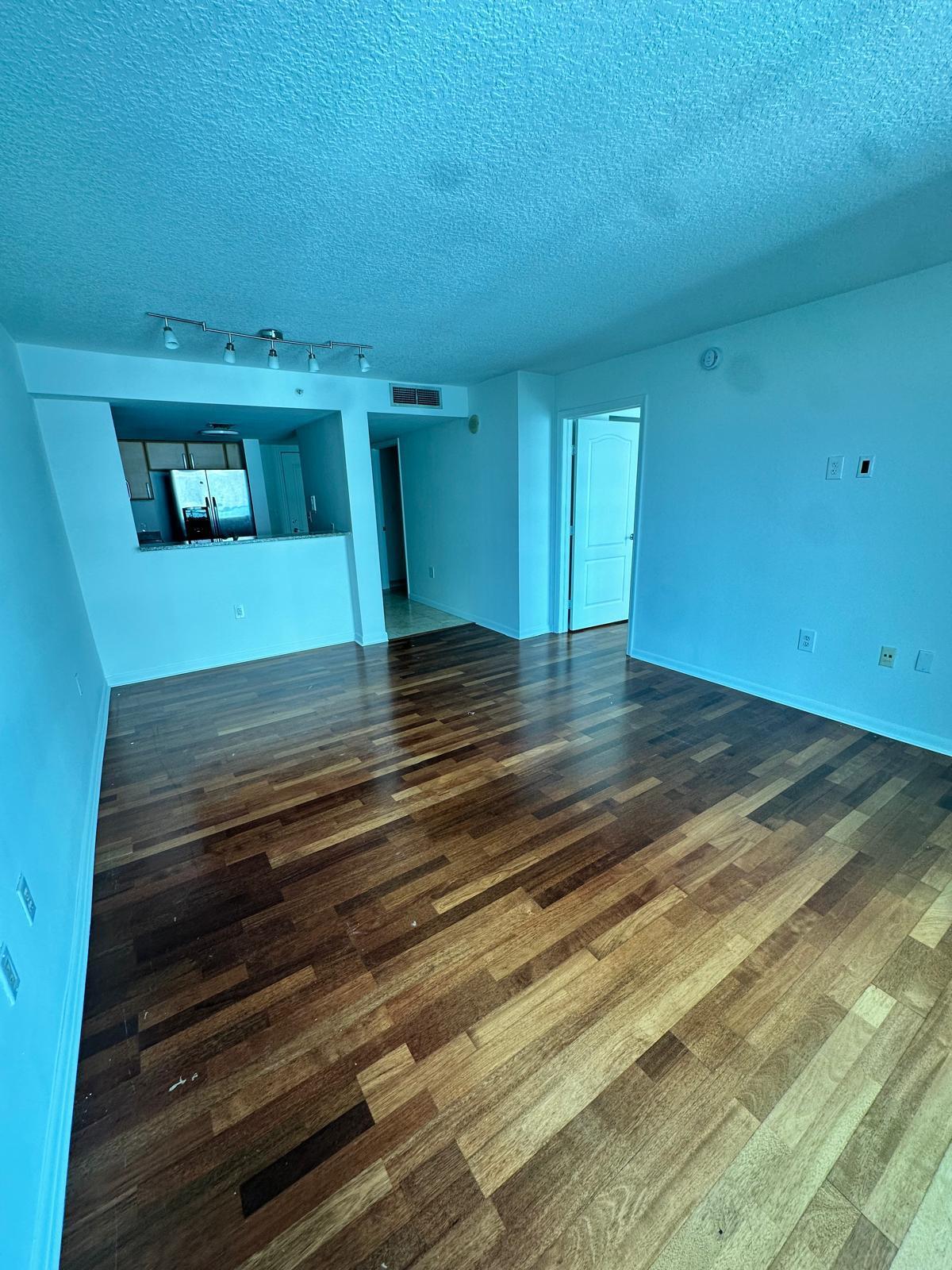 2101 Brickell #808, Miami FL 33129