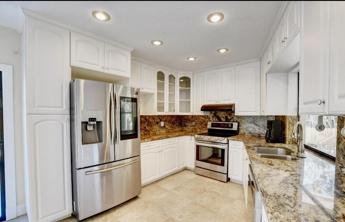 17768 Maplewood, Boca Raton FL 33487