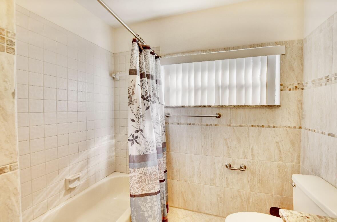 17768 Maplewood, Boca Raton FL 33487