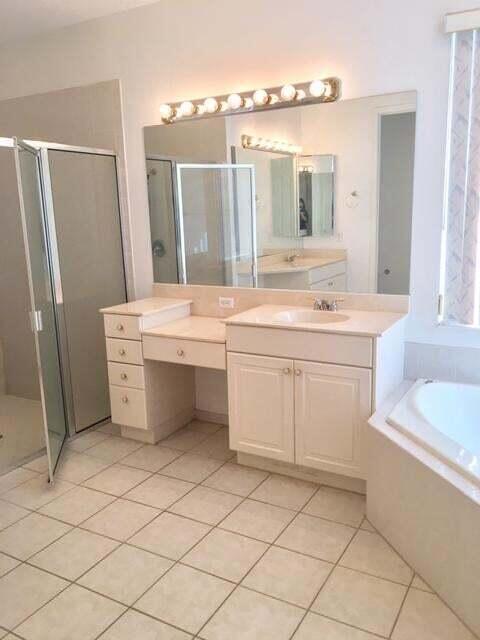 121 Tuscany, Royal Palm Beach FL 33411