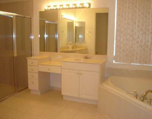121 Tuscany, Royal Palm Beach FL 33411