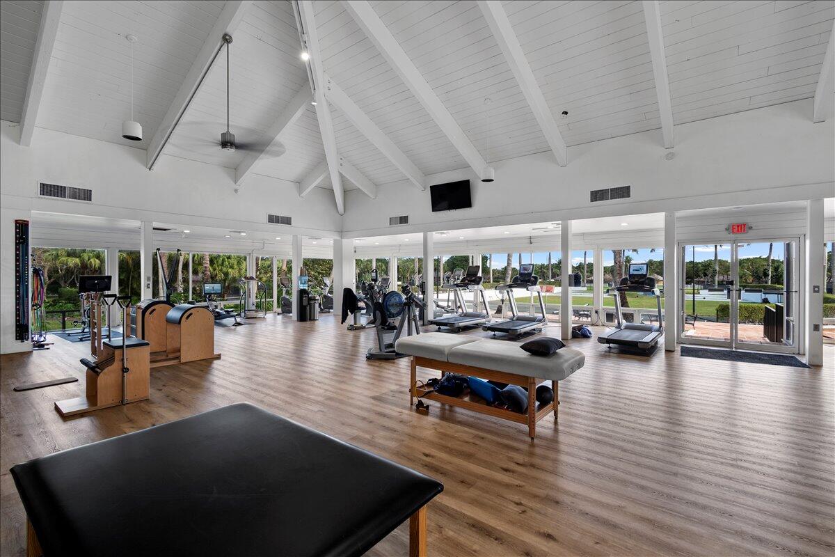 11863 Wimbledon #542, Wellington FL 33414