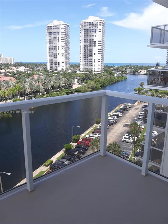 3701 N Country Club #1008, Aventura FL 33180