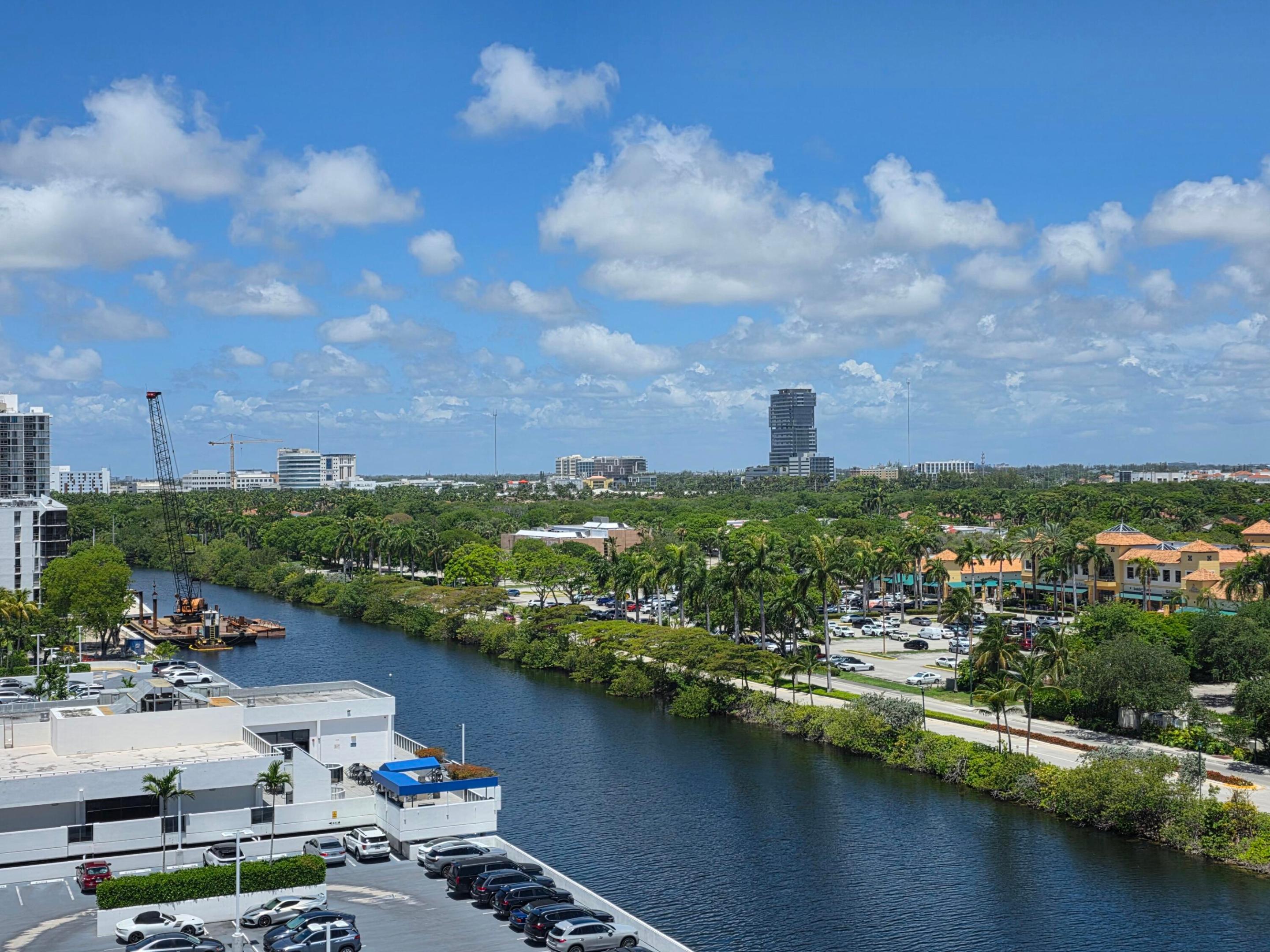 3701 N Country Club #1008, Aventura FL 33180