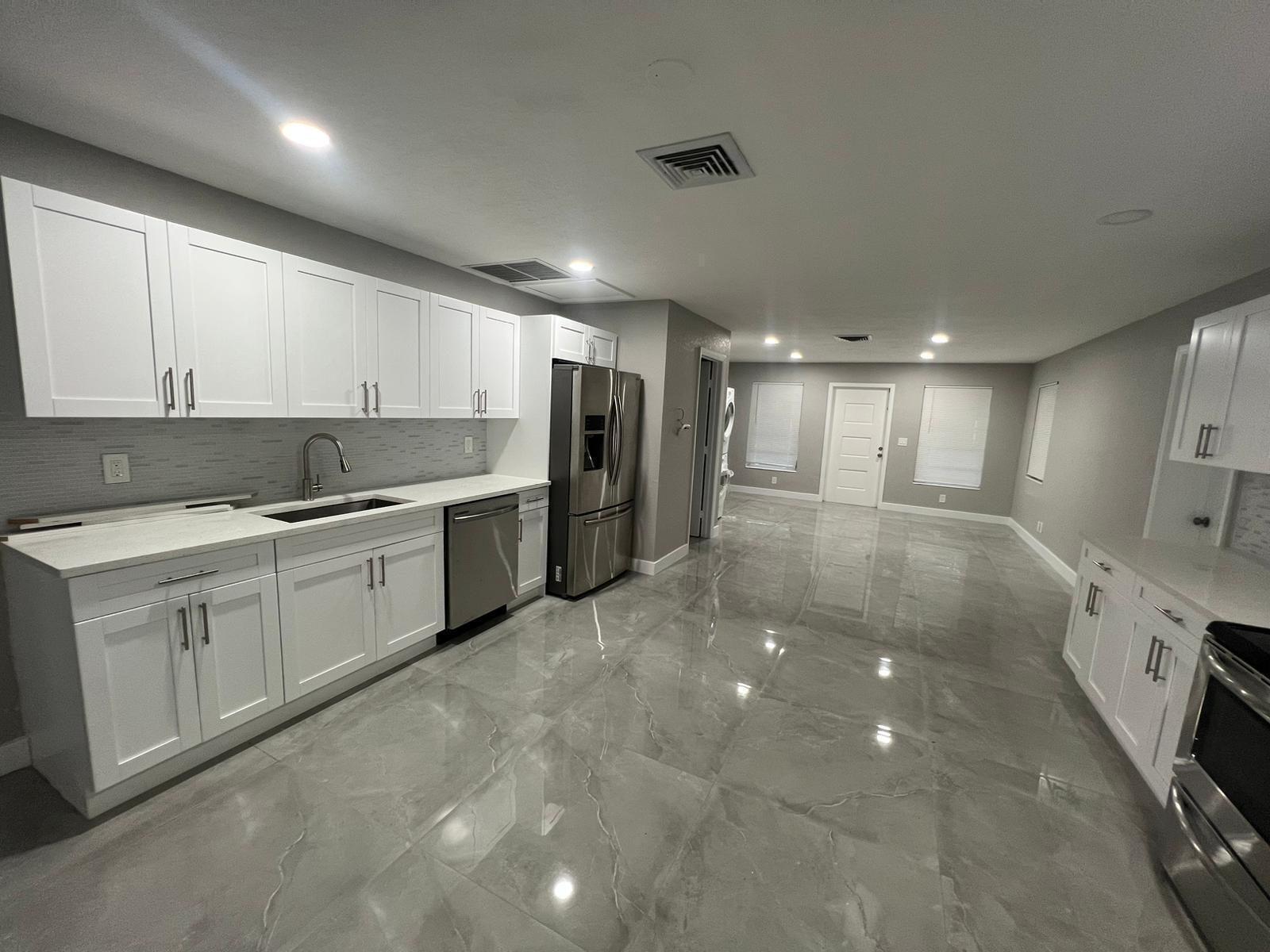 129 Euclid, Lantana FL 33462