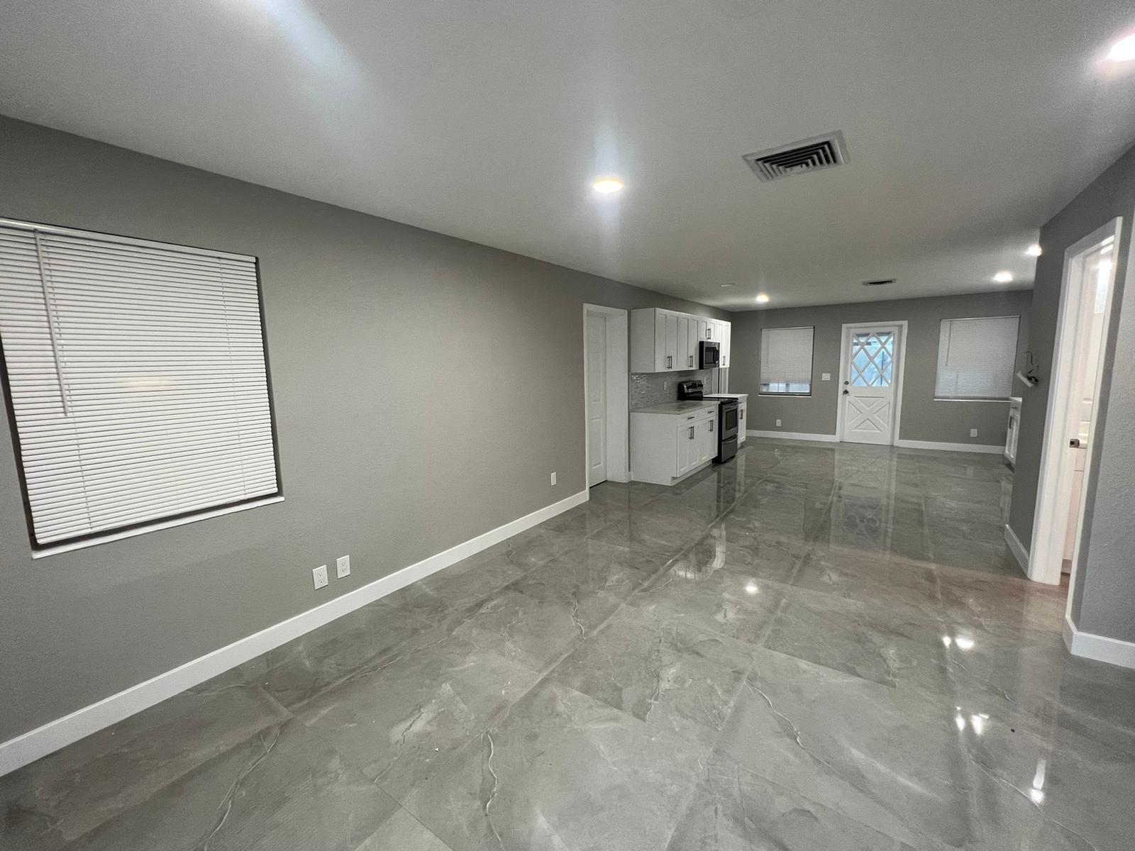 129 Euclid, Lantana FL 33462