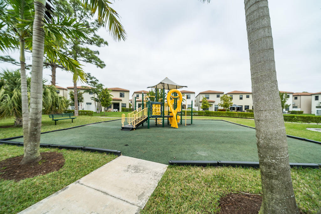 2004 Sugar Maple, Palm Beach Gardens FL 33410