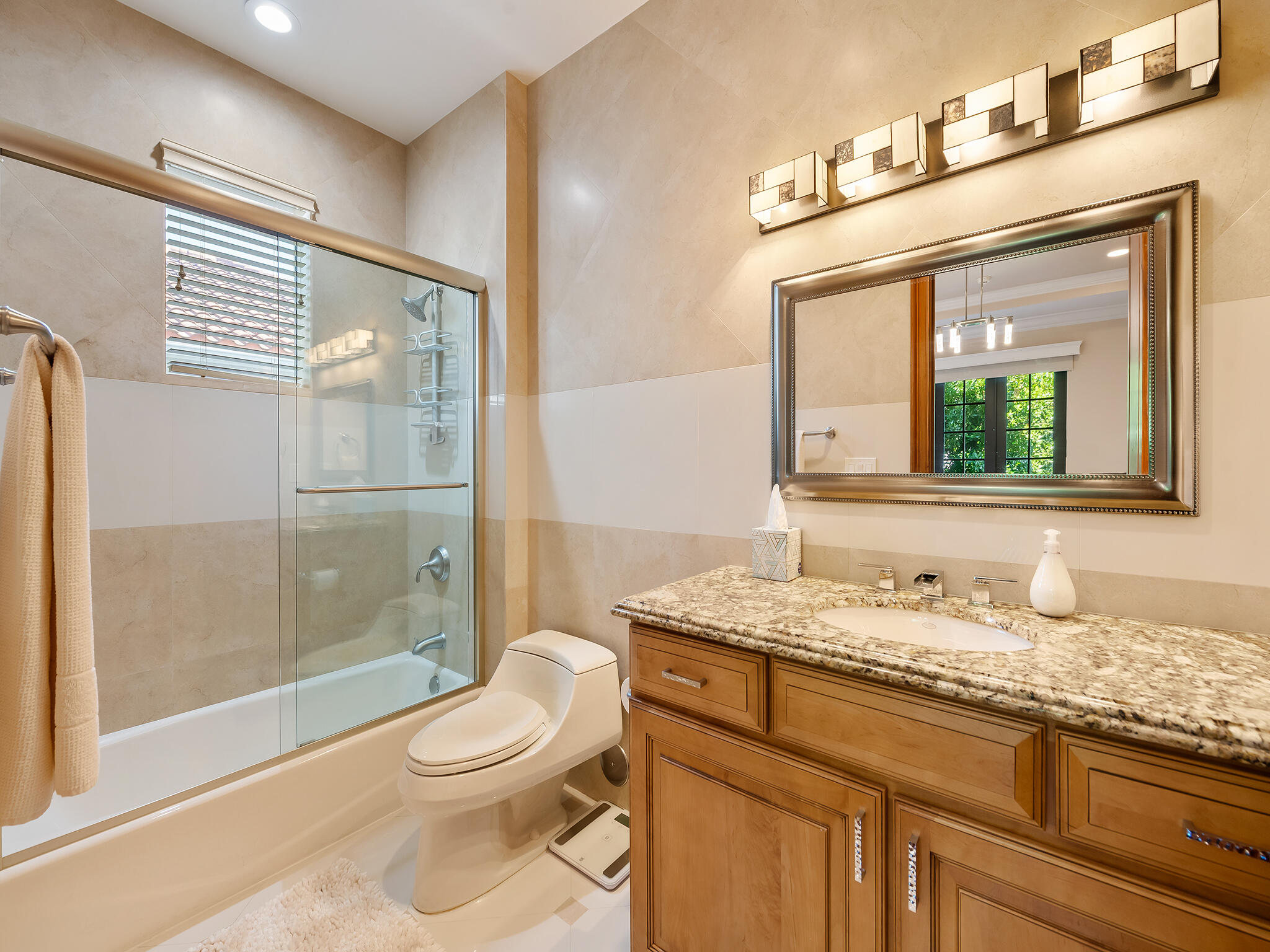 441 Royal Plaza, Fort Lauderdale FL 33301