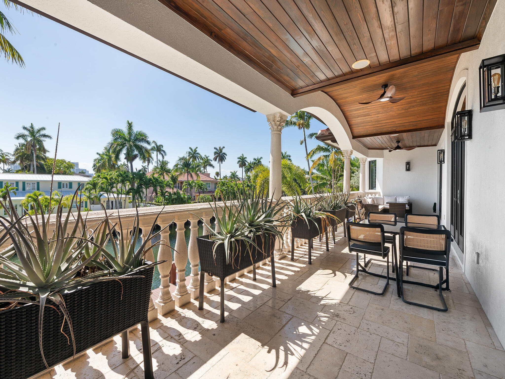 441 Royal Plaza, Fort Lauderdale FL 33301