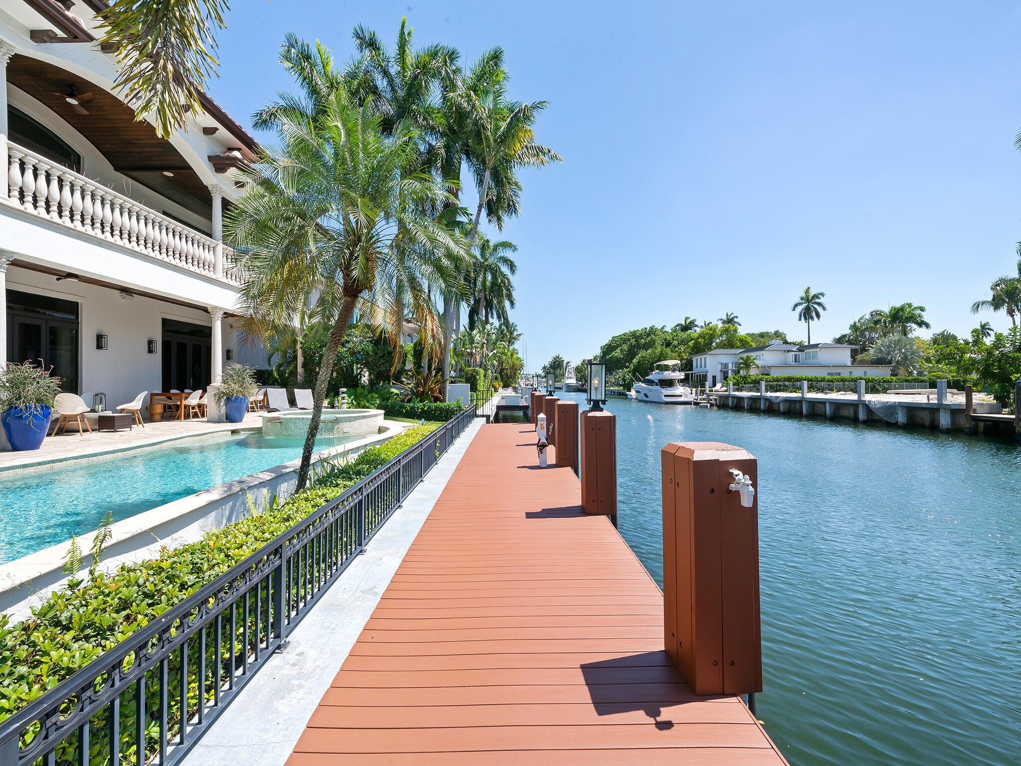 441 Royal Plaza, Fort Lauderdale FL 33301