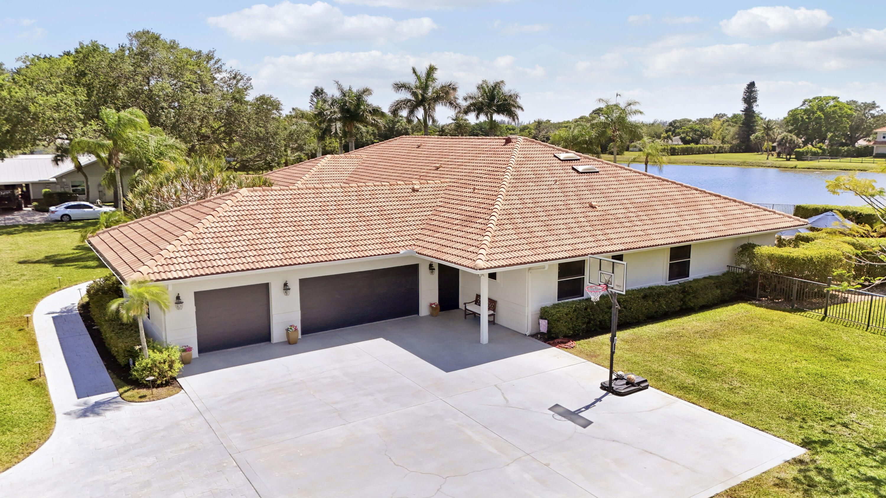 8667 Steeplechase, Palm Beach Gardens FL 33418