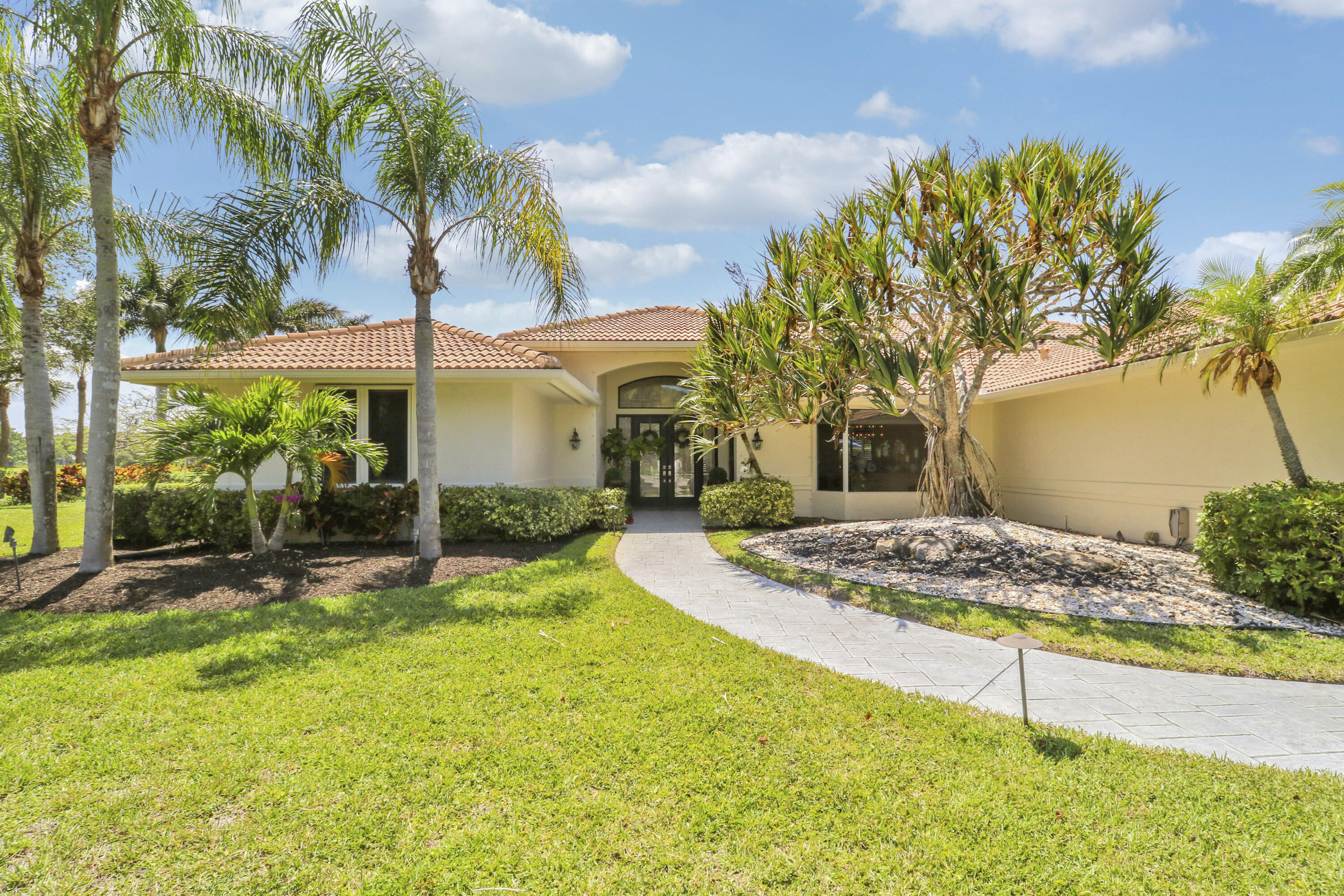 8667 Steeplechase, Palm Beach Gardens FL 33418