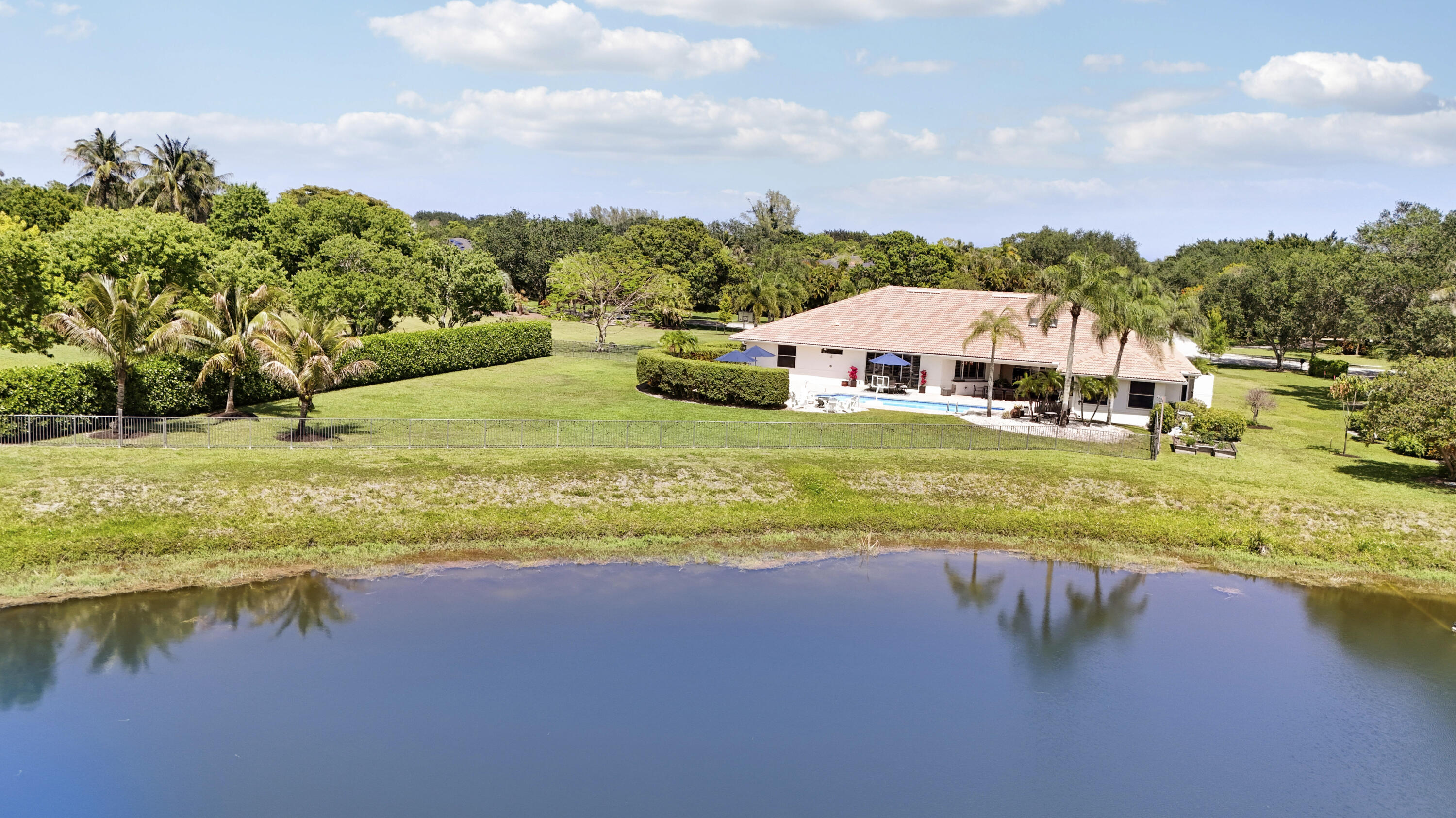 8667 Steeplechase, Palm Beach Gardens FL 33418