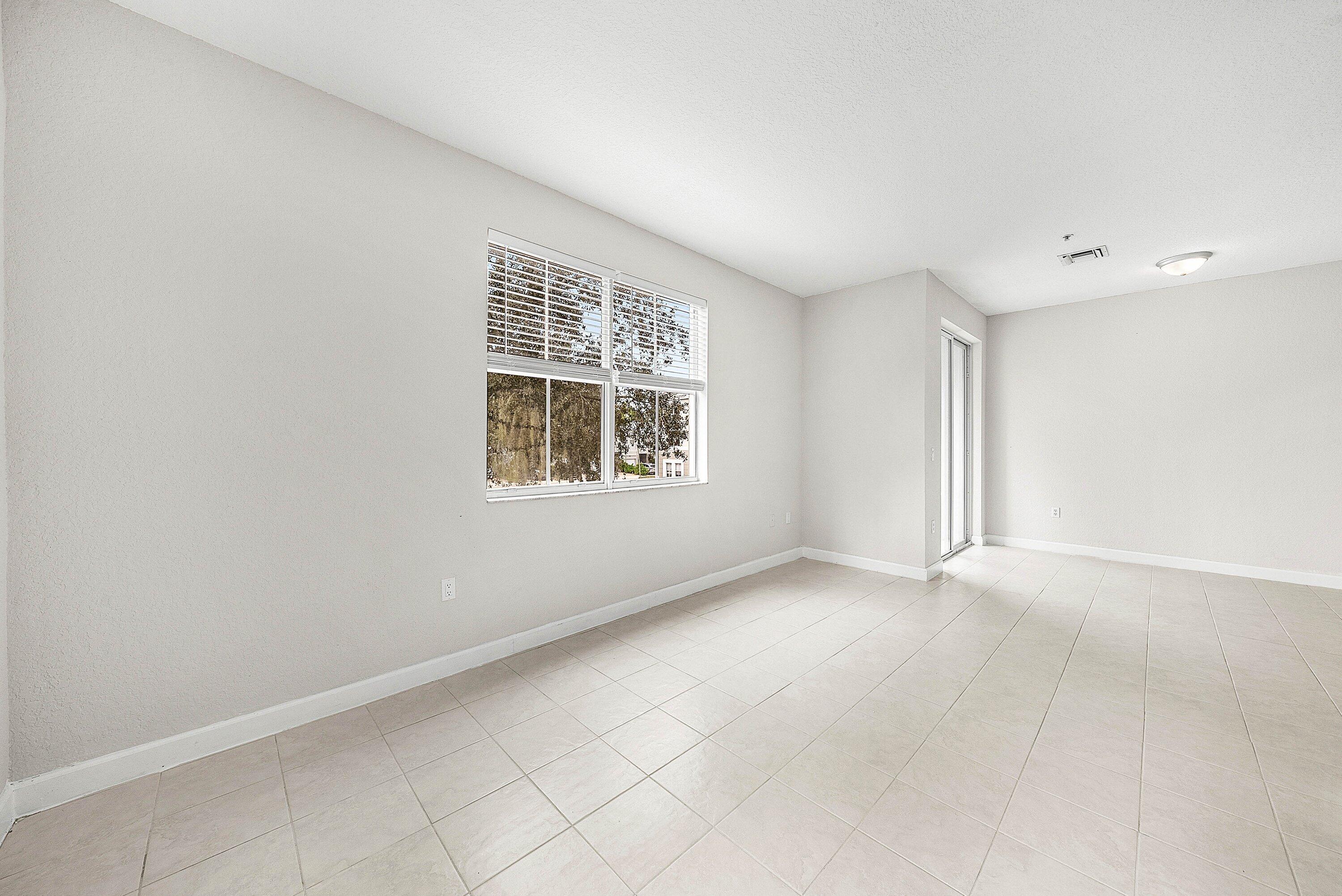 1008 SW Shoma #394, Royal Palm Beach FL 33414