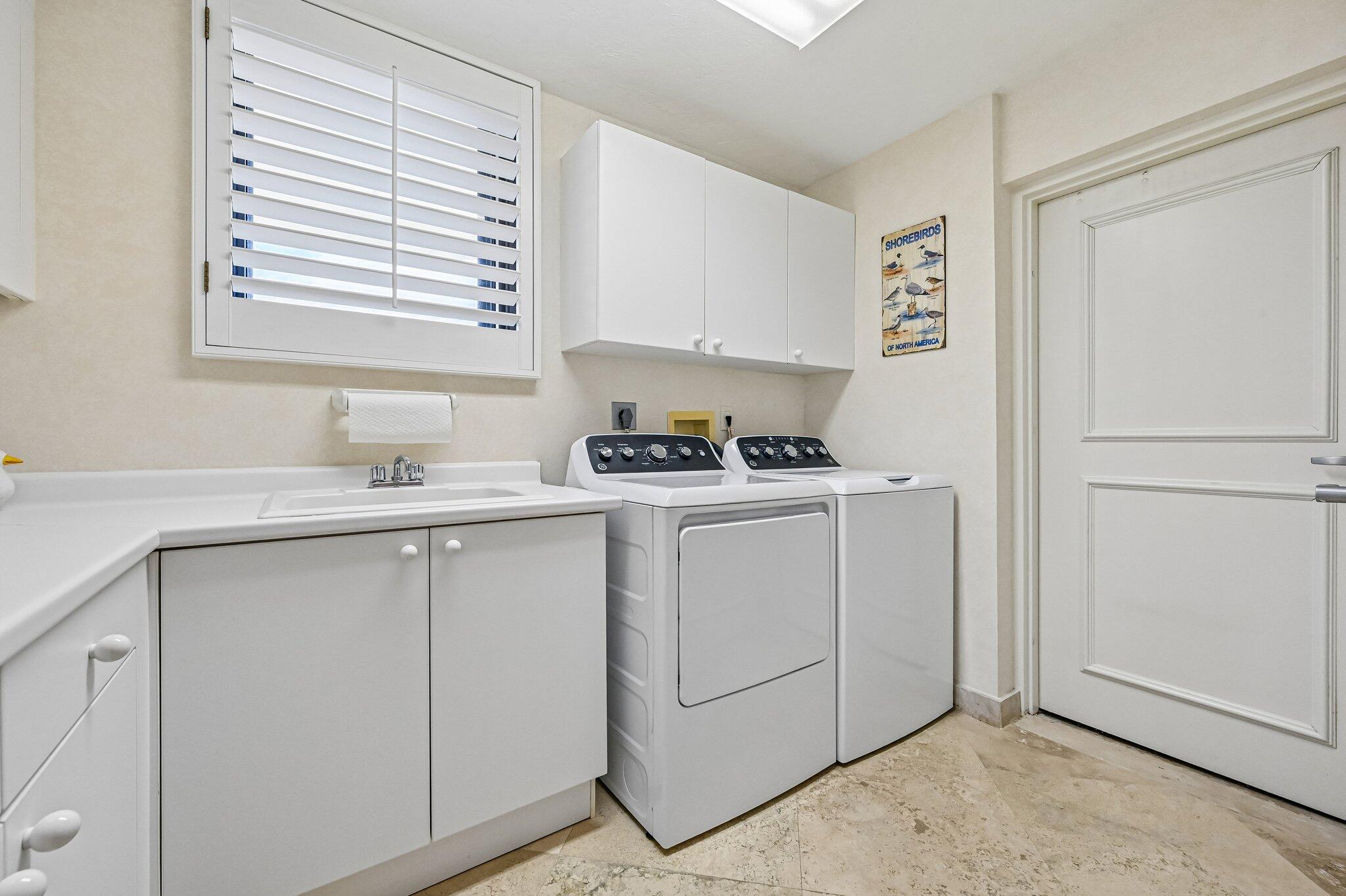 800 Ocean #1105, Juno Beach FL 33408