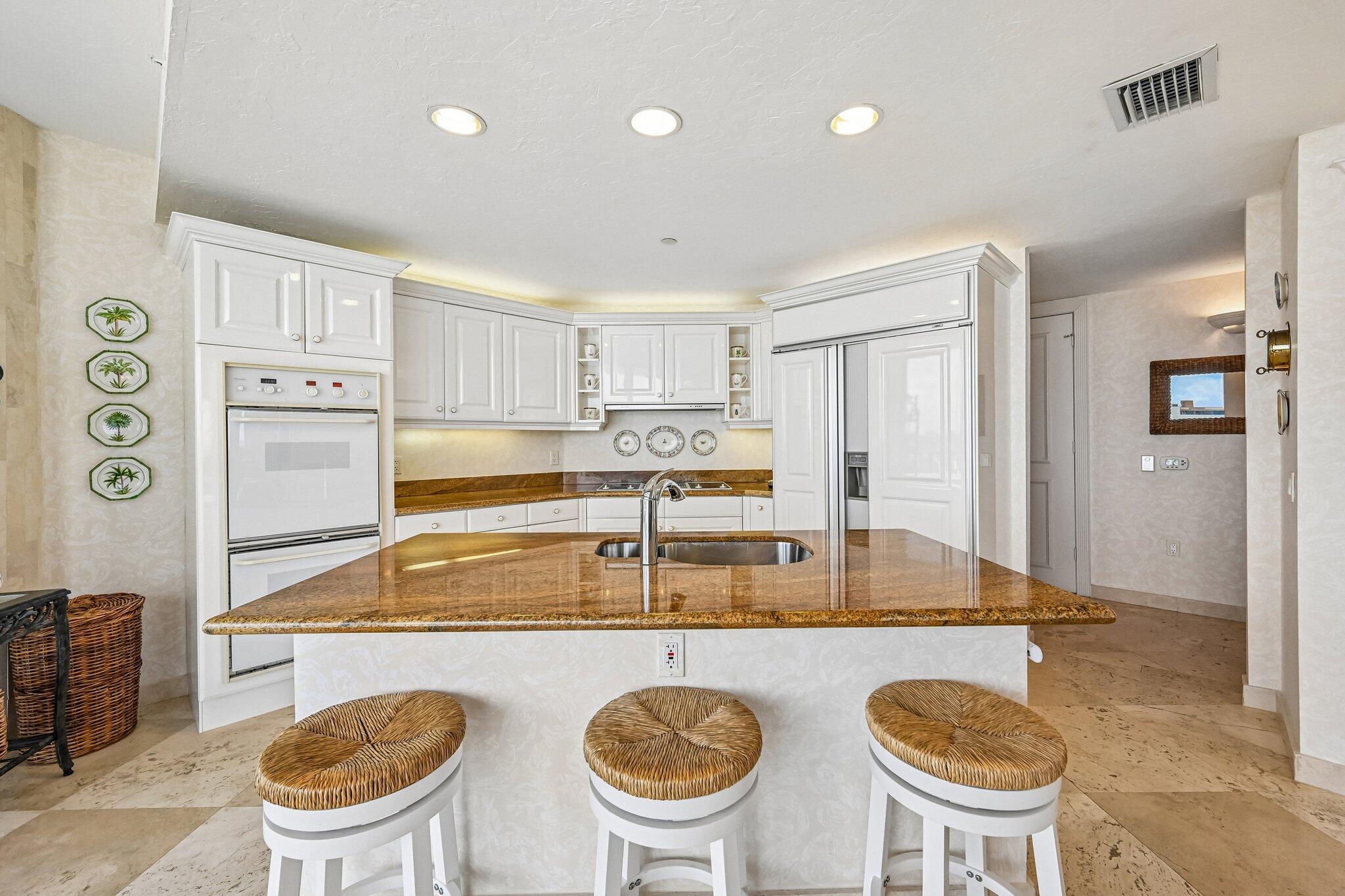 800 Ocean #1105, Juno Beach FL 33408