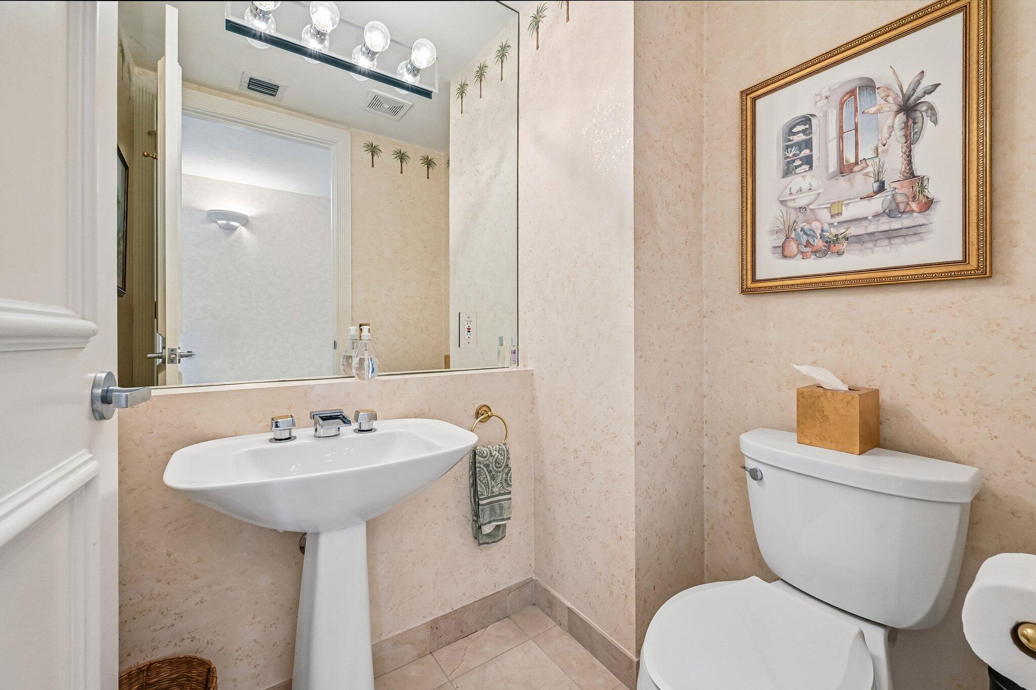 800 Ocean #1105, Juno Beach FL 33408