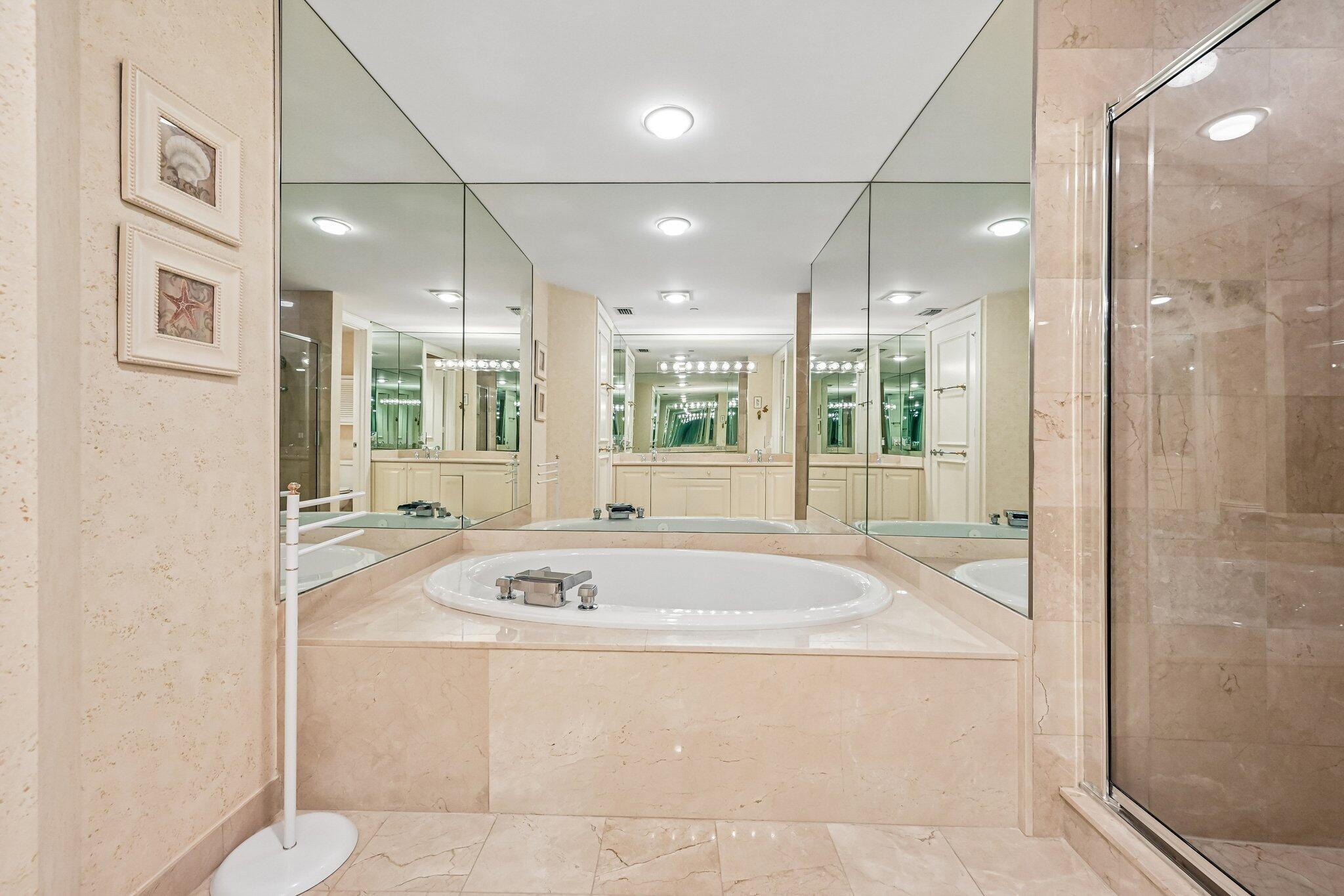 800 Ocean #1105, Juno Beach FL 33408