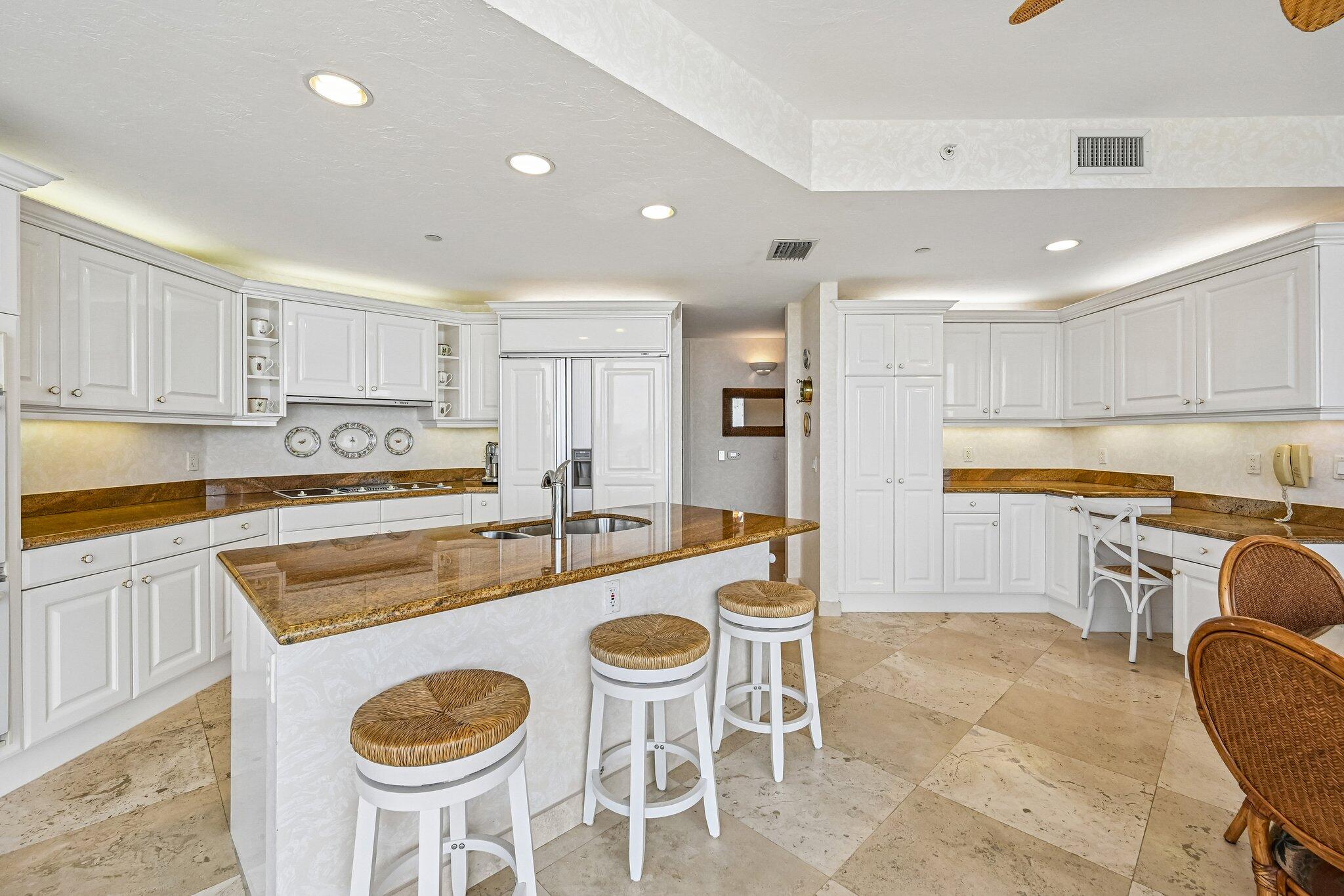 800 Ocean #1105, Juno Beach FL 33408