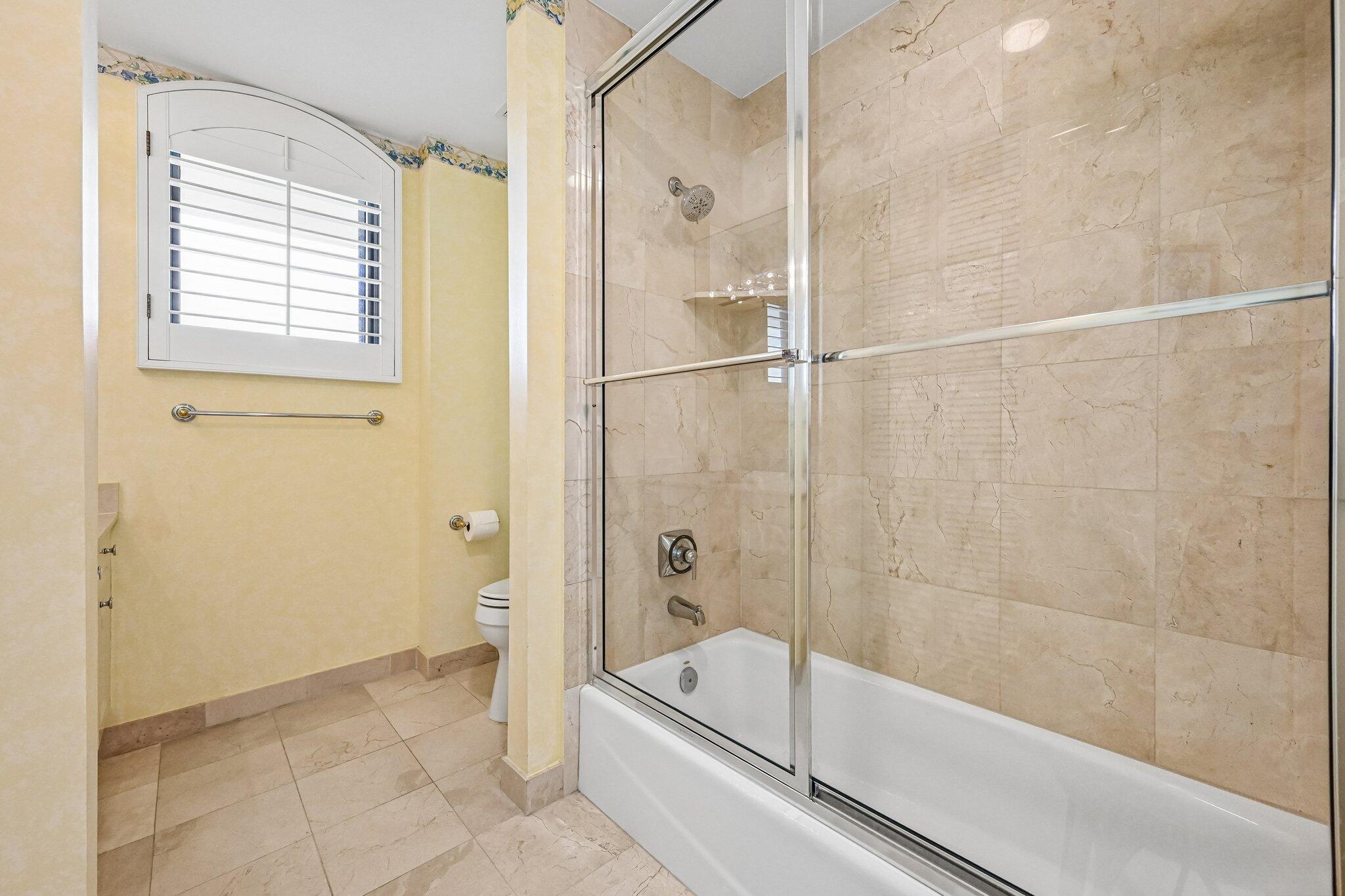 800 Ocean #1105, Juno Beach FL 33408