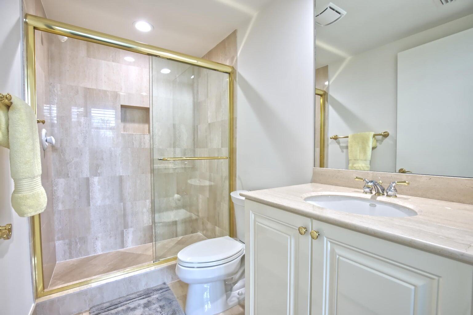 3740 S Ocean #108b, Highland Beach FL 33487