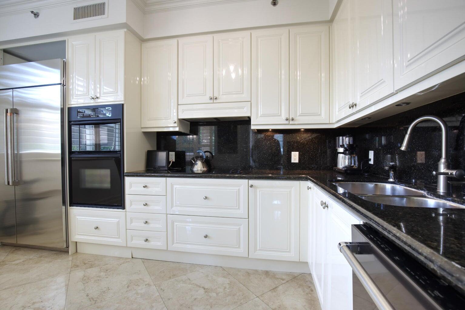 3740 S Ocean #108b, Highland Beach FL 33487