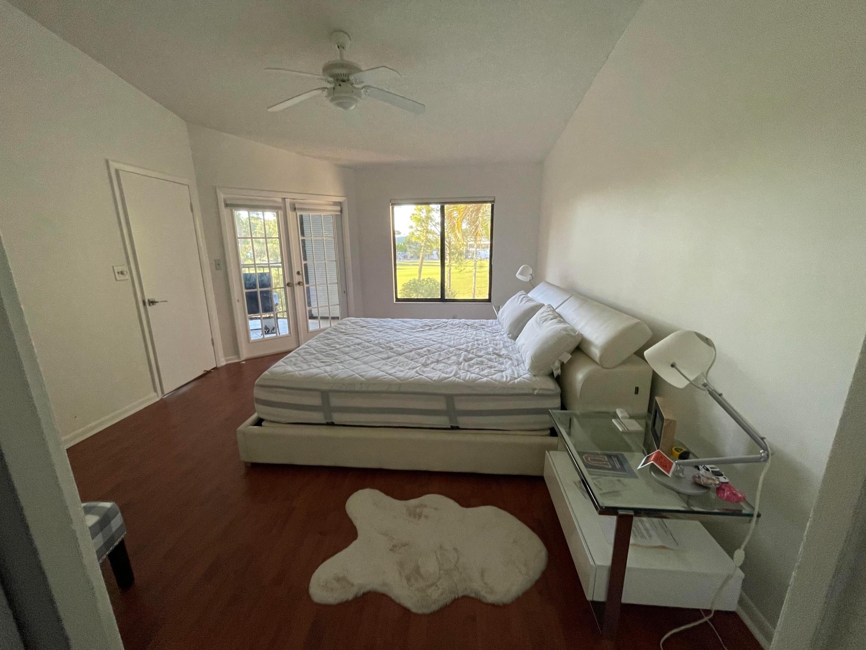 7473 Glendevon #407, Delray Beach FL 33446