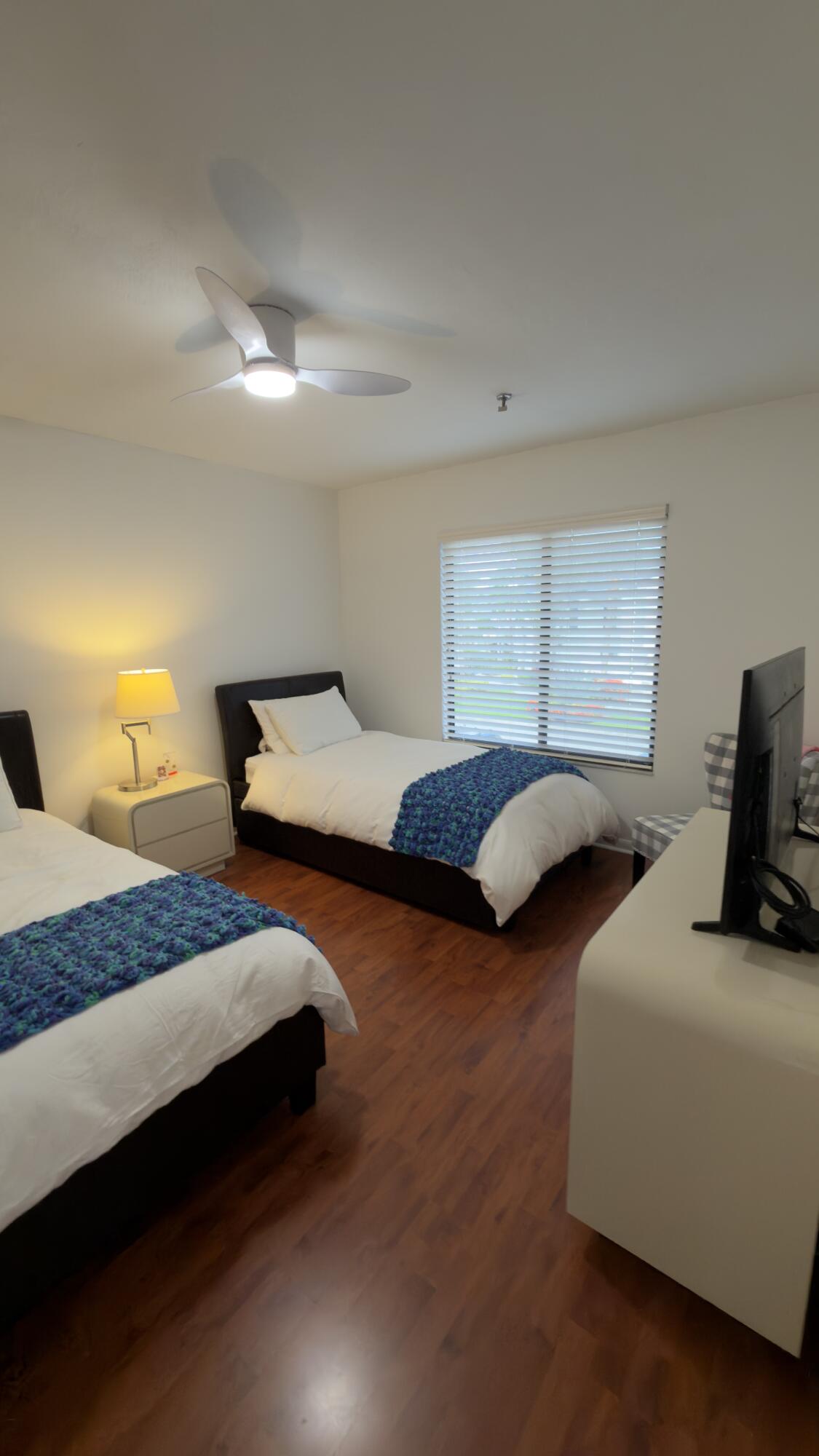 7473 Glendevon #407, Delray Beach FL 33446
