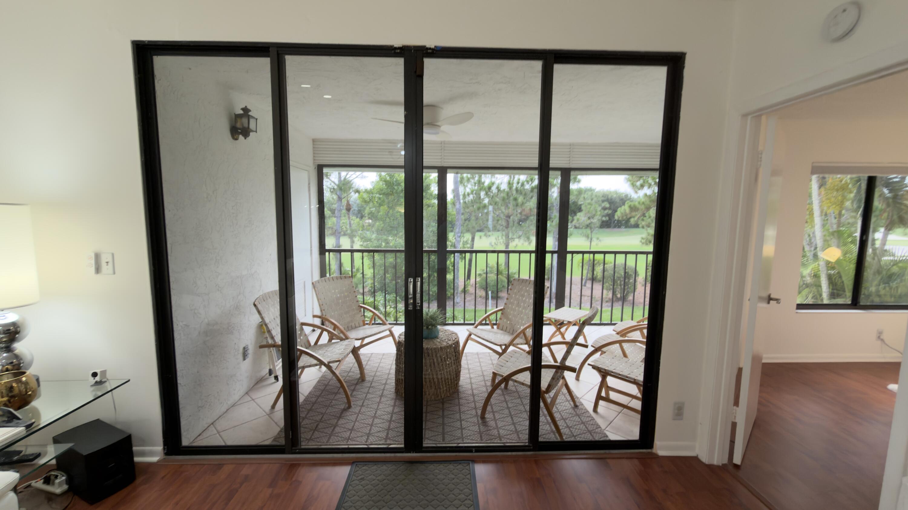 7473 Glendevon #407, Delray Beach FL 33446