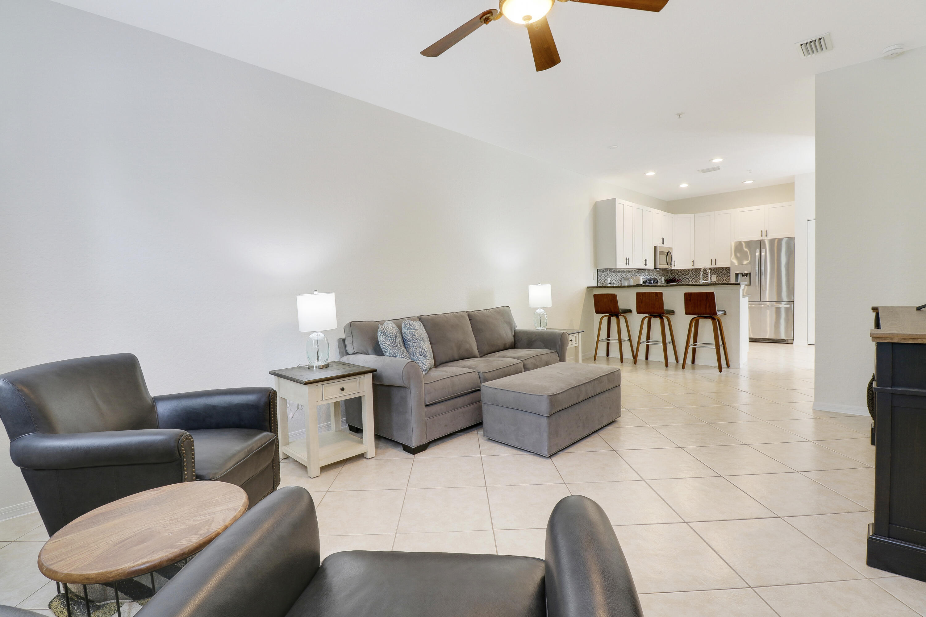 123 E Thatch Palm, Jupiter FL 33458