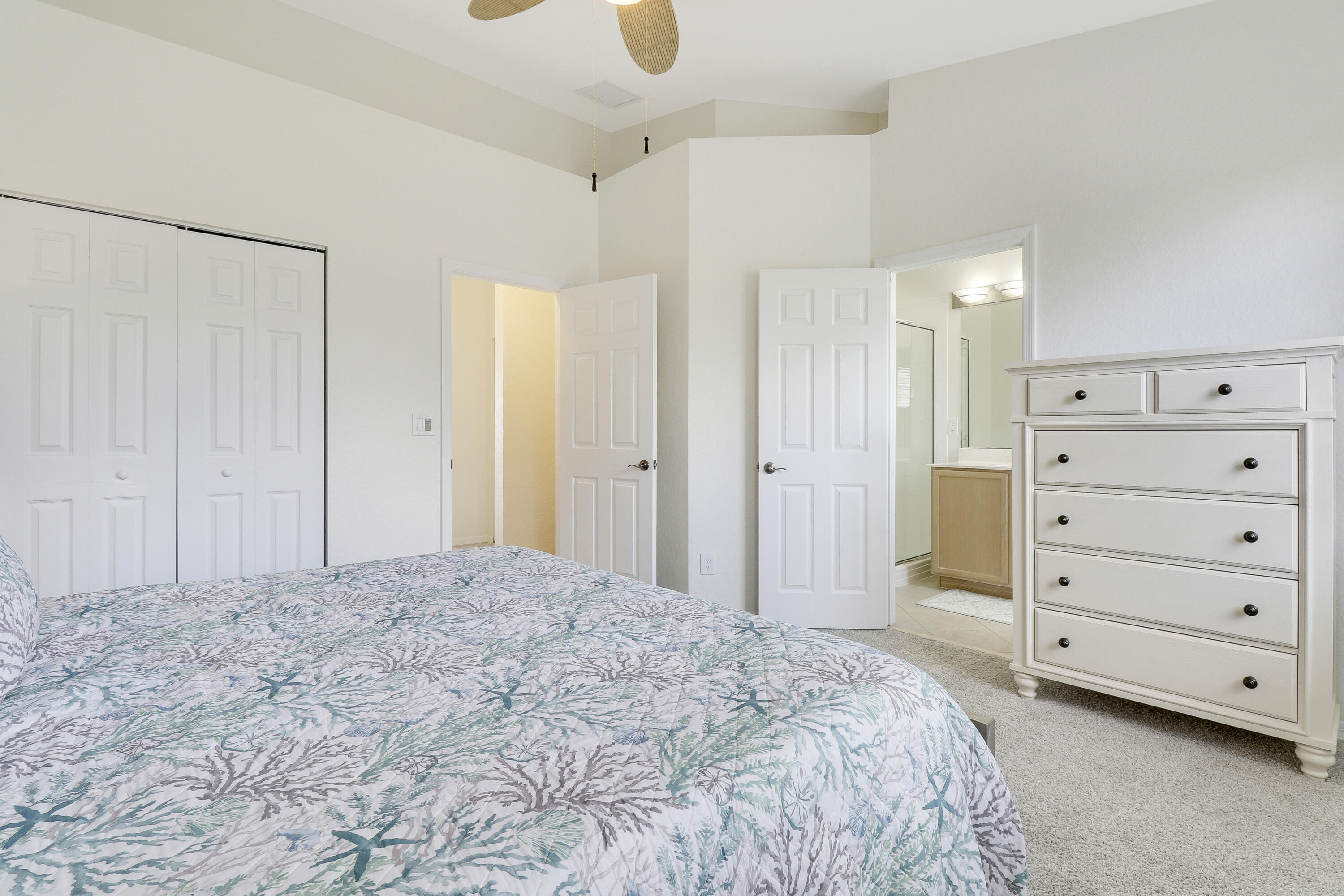 123 E Thatch Palm, Jupiter FL 33458