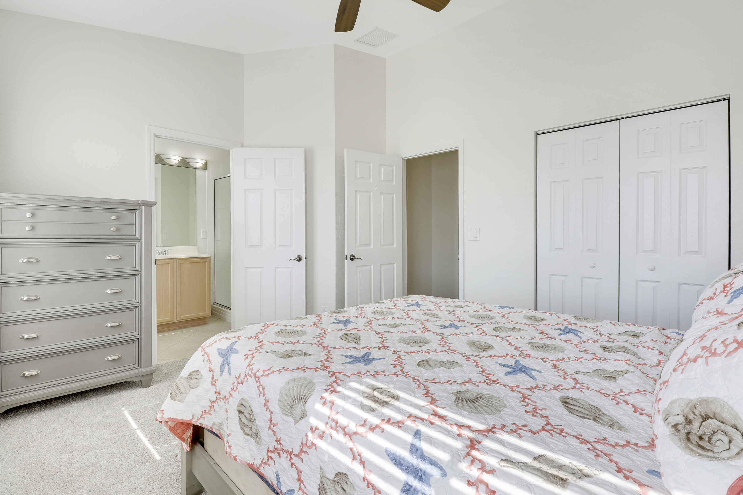 123 E Thatch Palm, Jupiter FL 33458