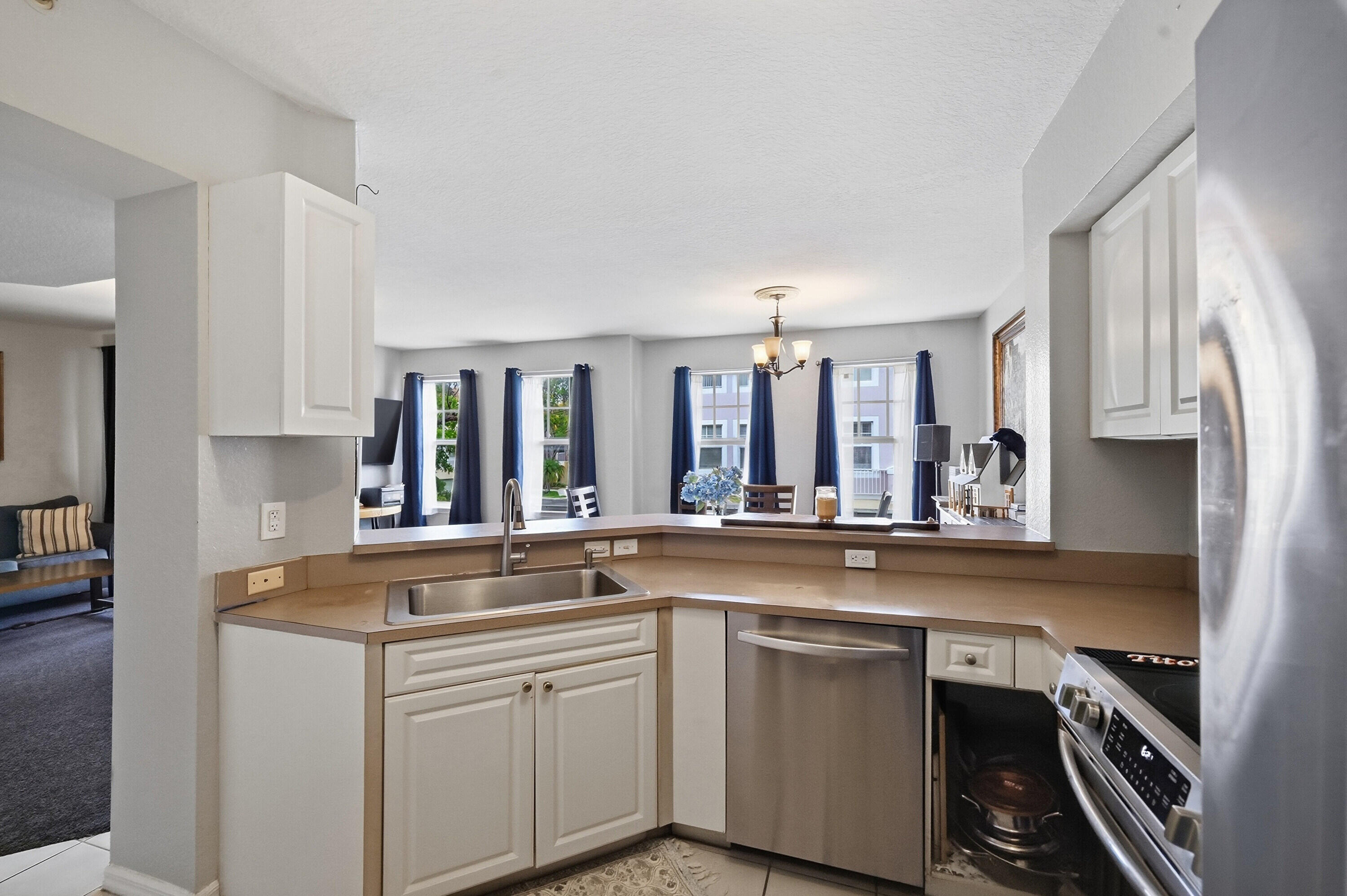 6450 W Sample #6450, Coral Springs FL 33067