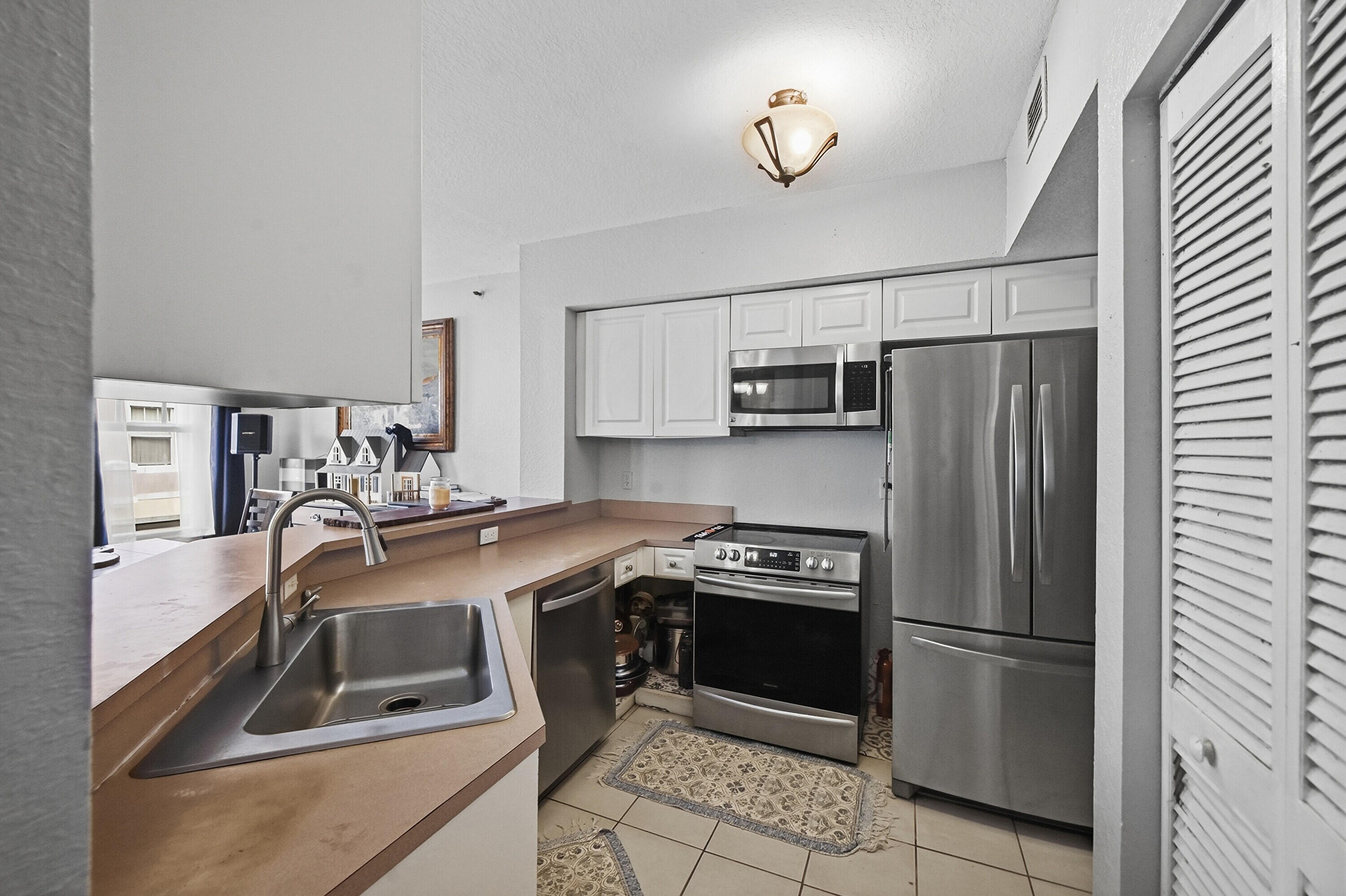 6450 W Sample #6450, Coral Springs FL 33067