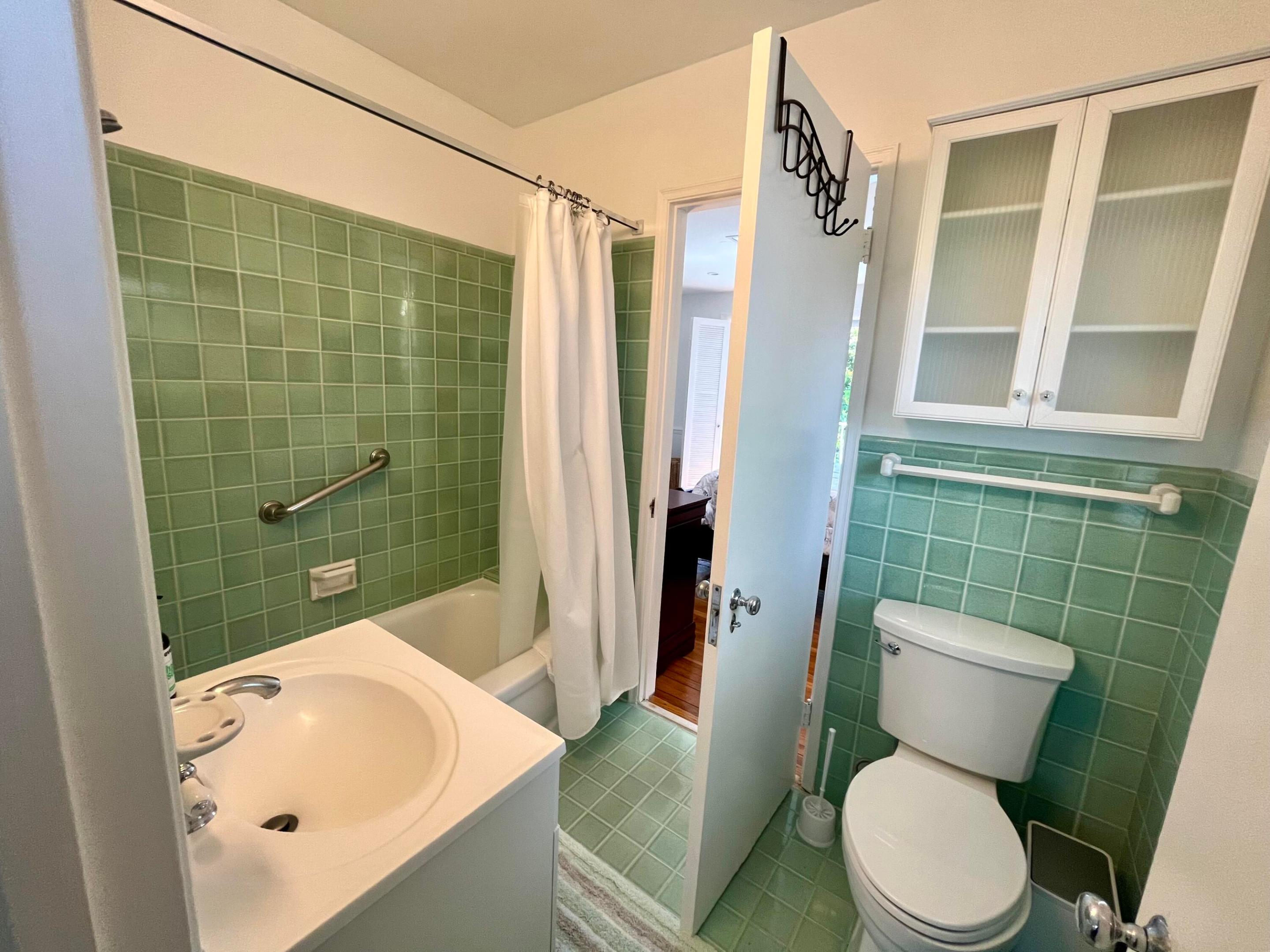 115 Dolphin, Ocean Ridge FL 33435