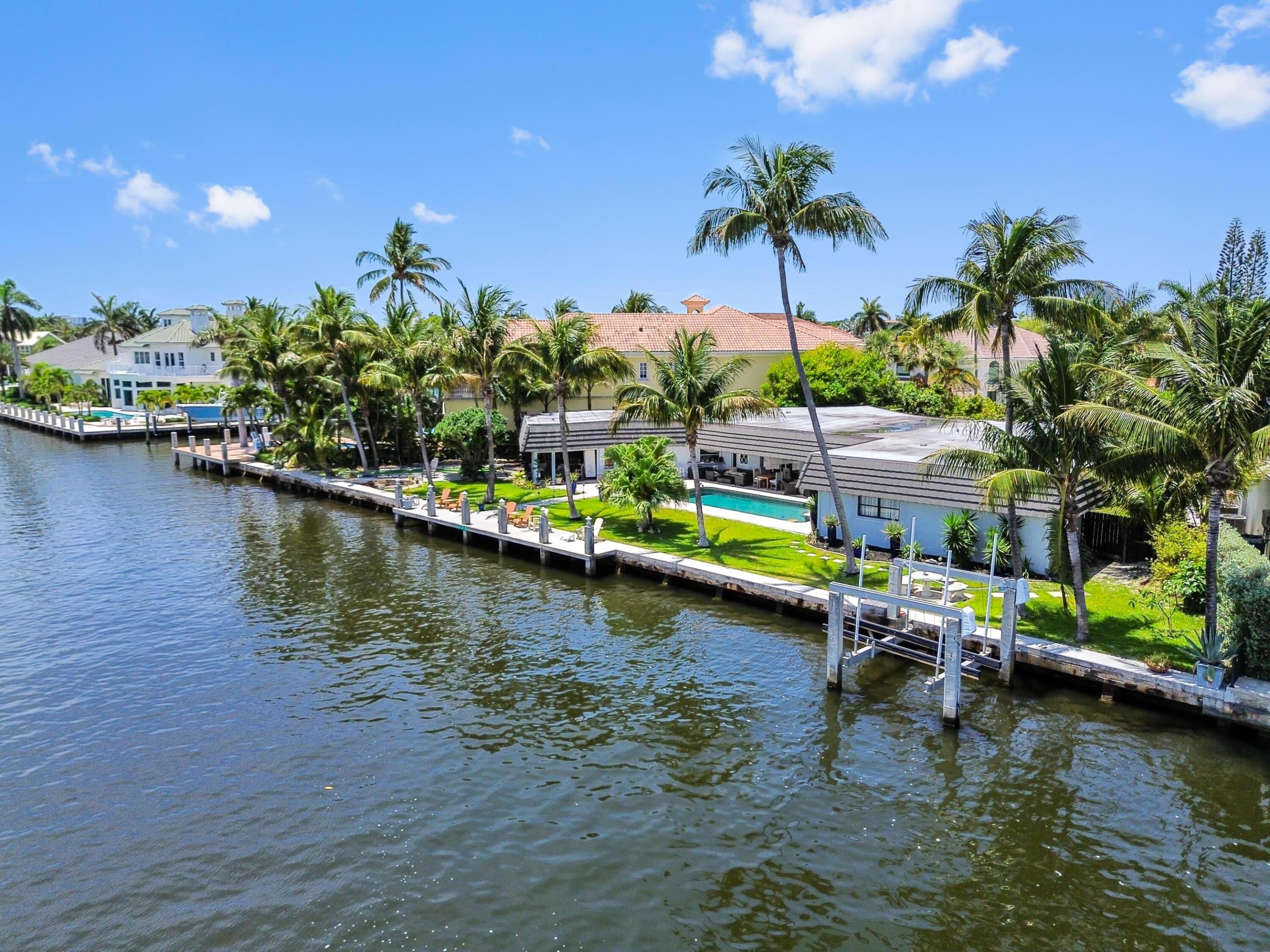 976 Banyan, Delray Beach FL 33483
