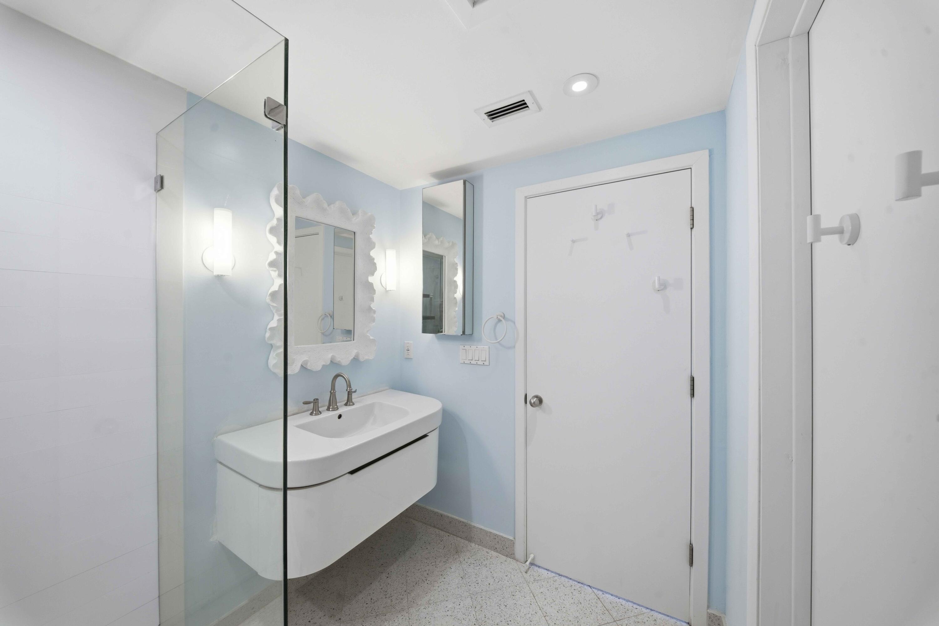 333 Sunset #404, Fort Lauderdale FL 33301