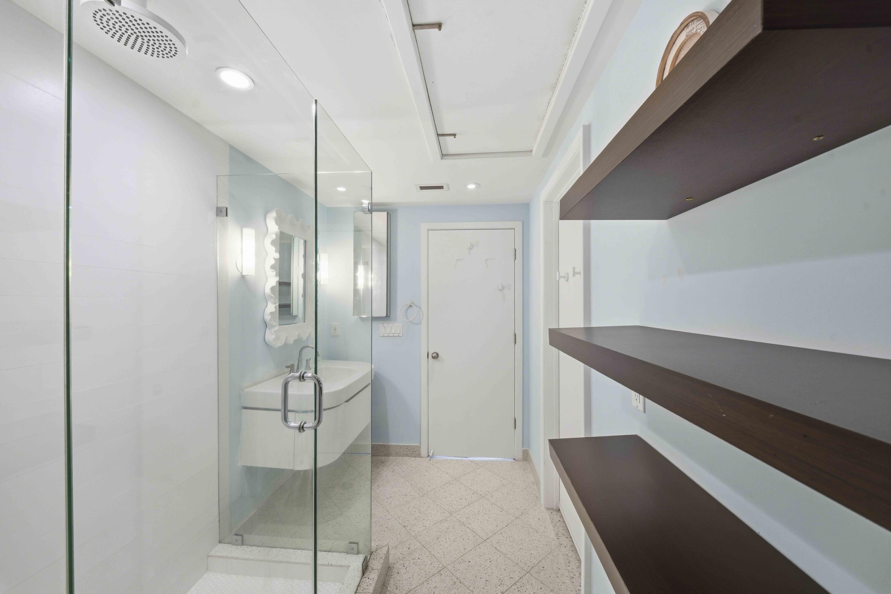 333 Sunset #404, Fort Lauderdale FL 33301