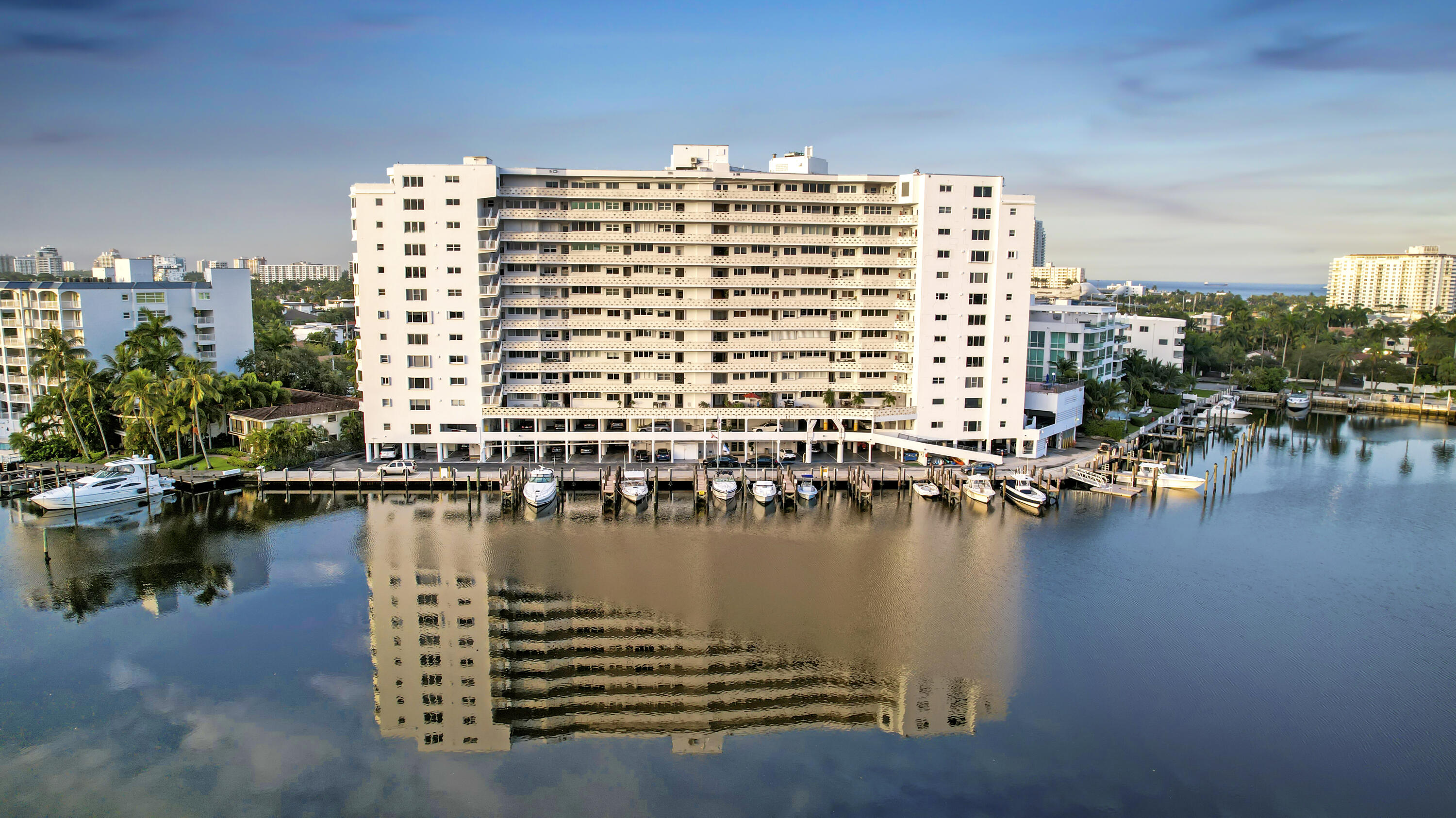 333 Sunset #404, Fort Lauderdale FL 33301